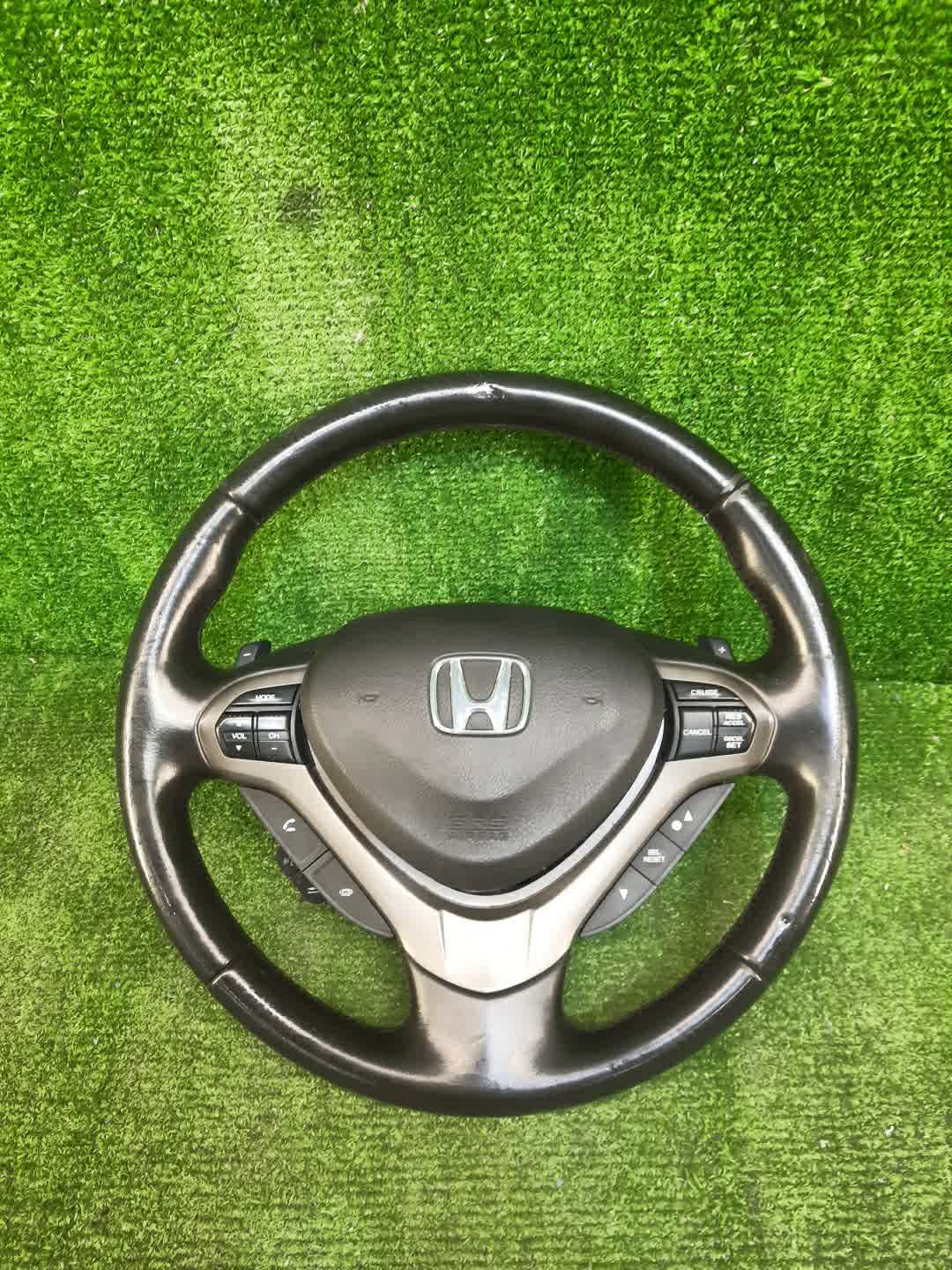 Руль HONDA ACCORD CW2 1 ракурс Руль HONDA ACCORD CW2 1 ракурс