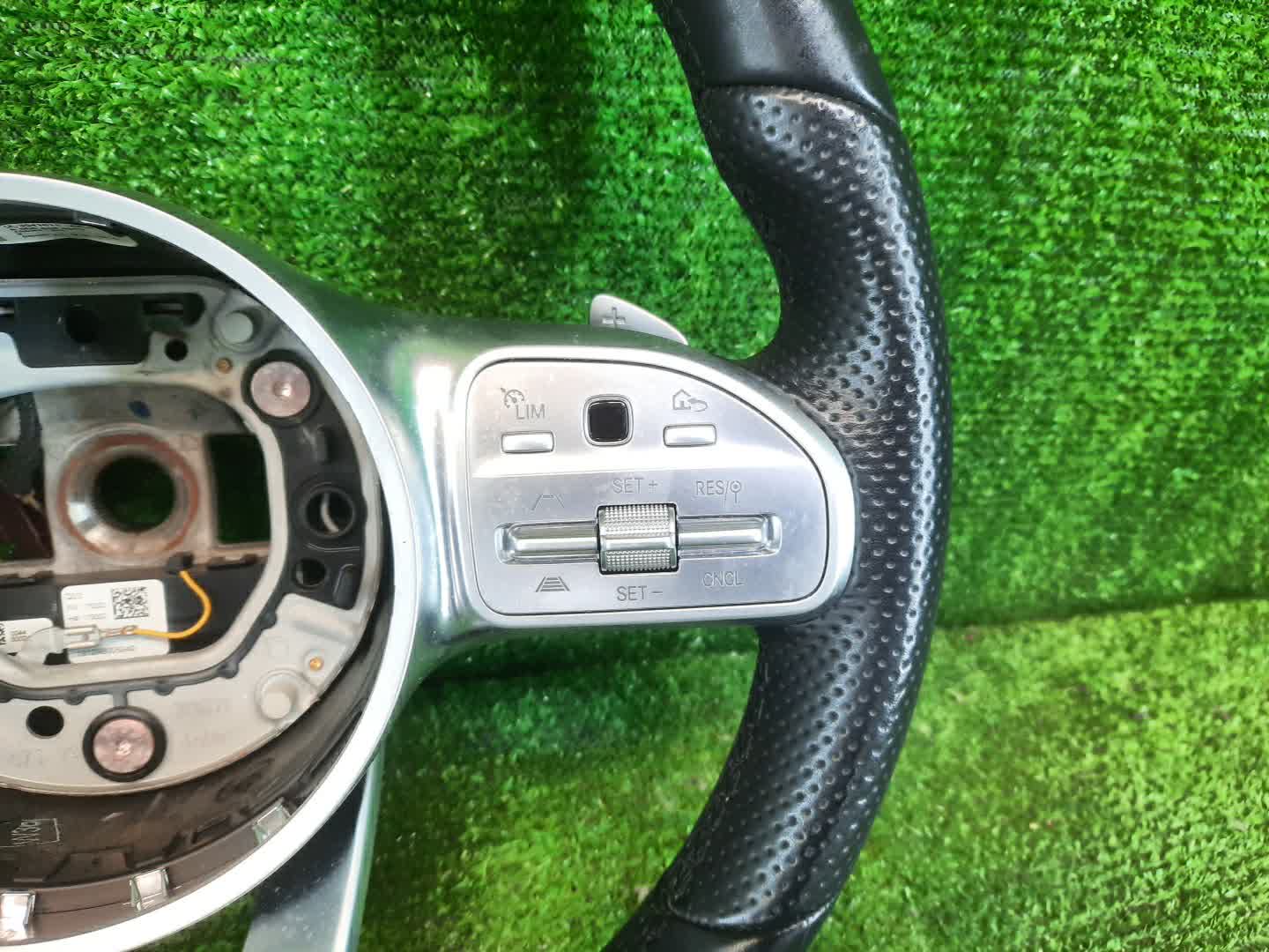 Руль MERCEDES-BENZ C-Class W205 3 ракурс