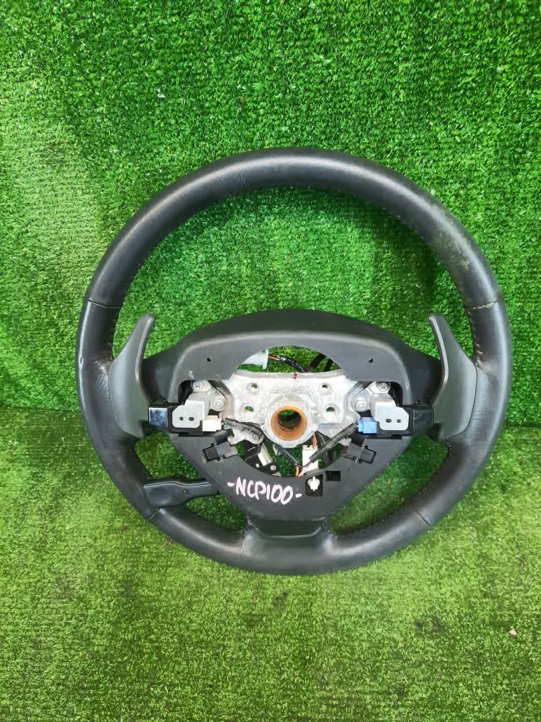 Руль TOYOTA RACTIS NCP100 2 ракурс