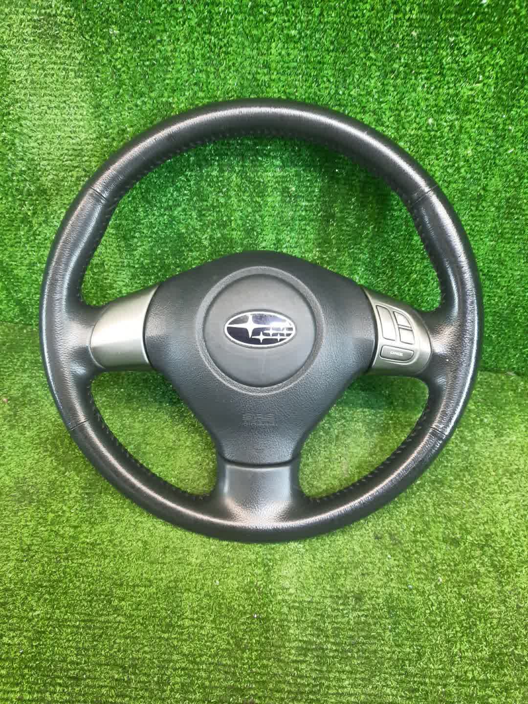 Руль SUBARU FORESTER SH5 1 ракурс Руль SUBARU FORESTER SH5 1 ракурс