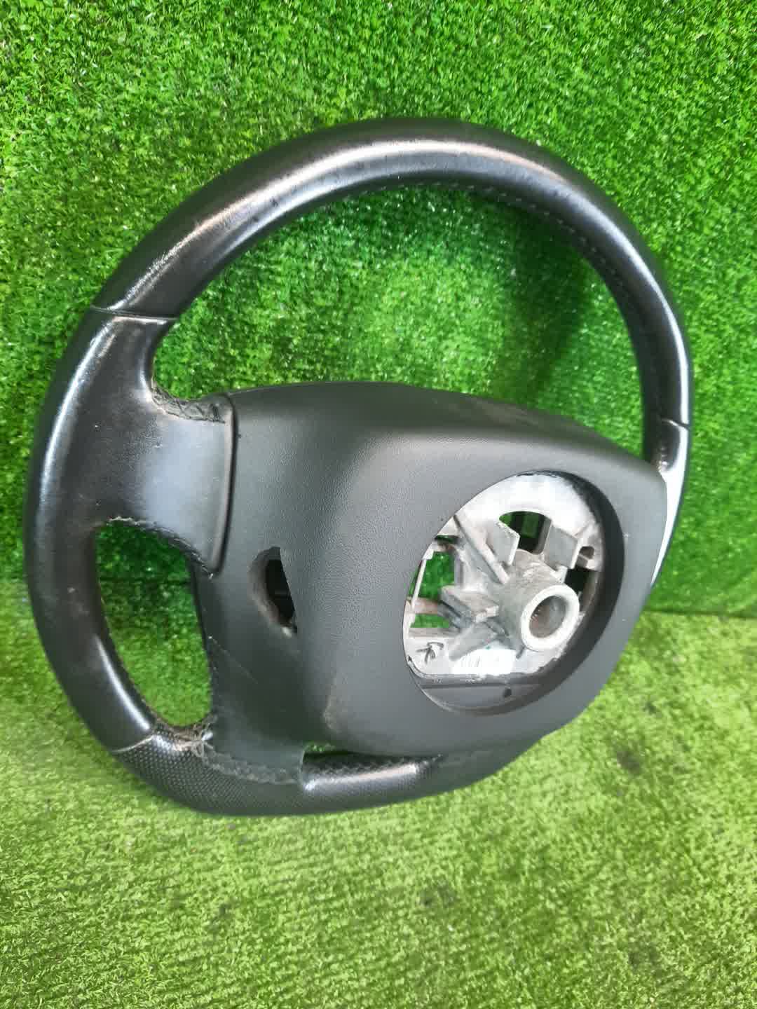 Руль CITROEN C4 B7 4 ракурс