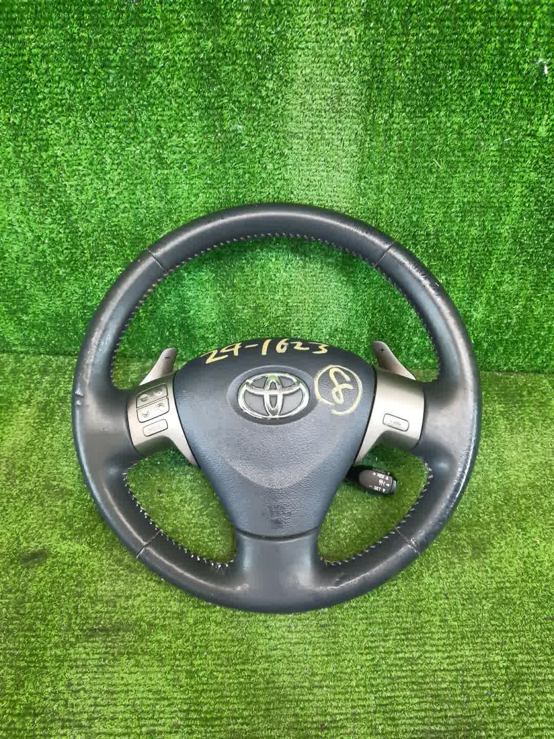Руль TOYOTA BLADE GRE156H 1 ракурс