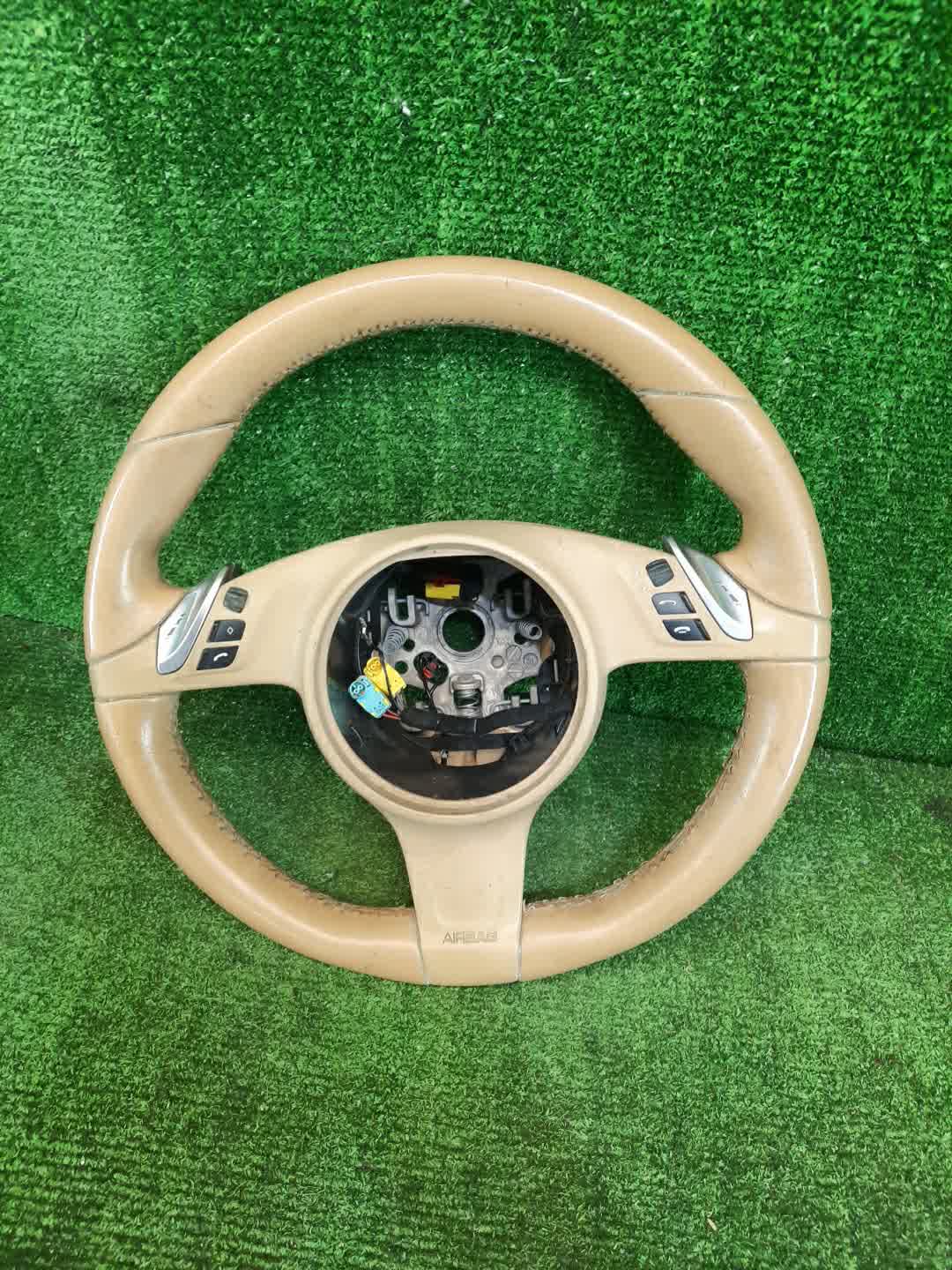 Руль PORSCHE CAYENNE 958 1 ракурс
