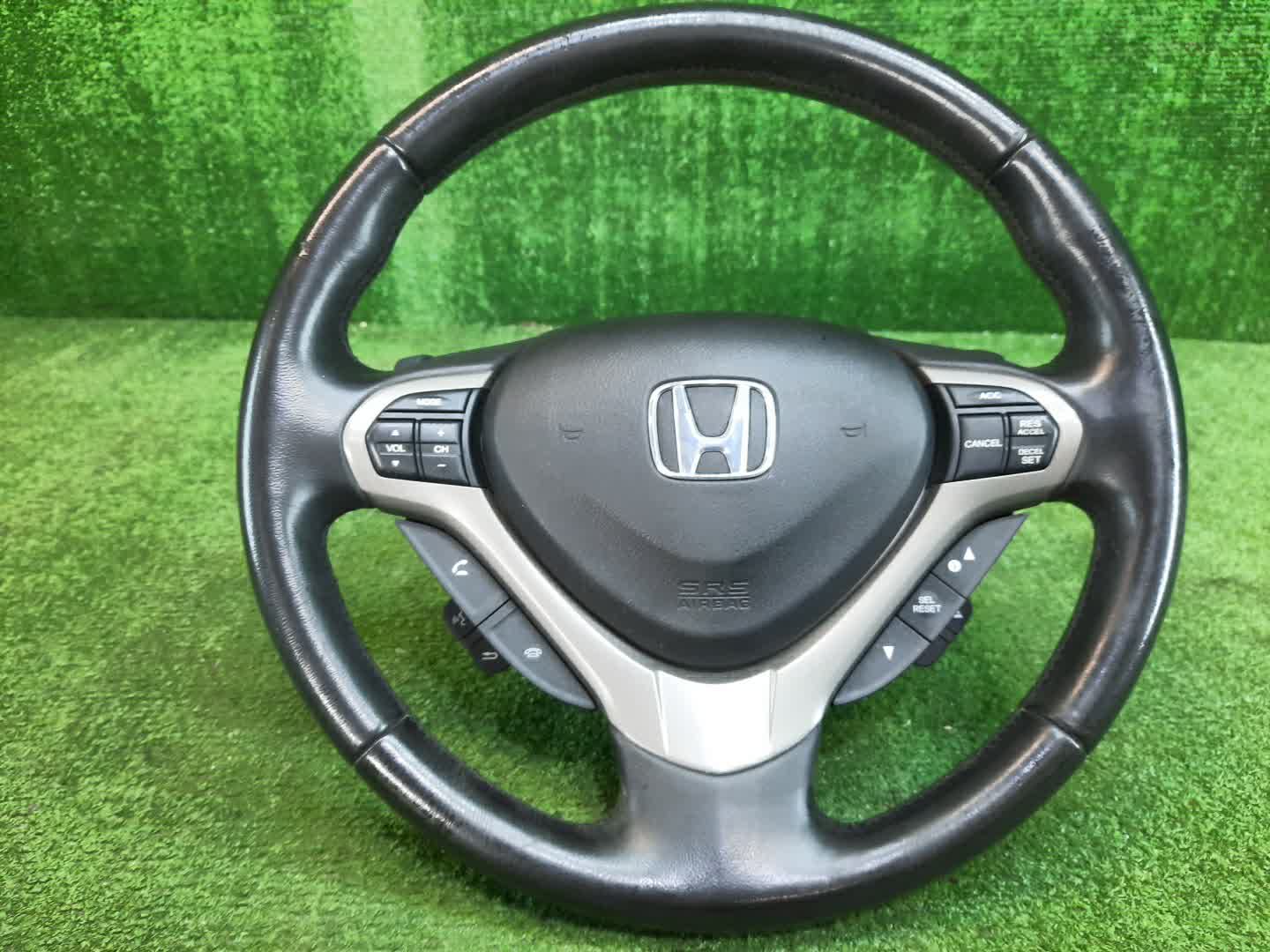 Руль HONDA ACCORD CU2 1 ракурс Руль HONDA ACCORD CU2 1 ракурс