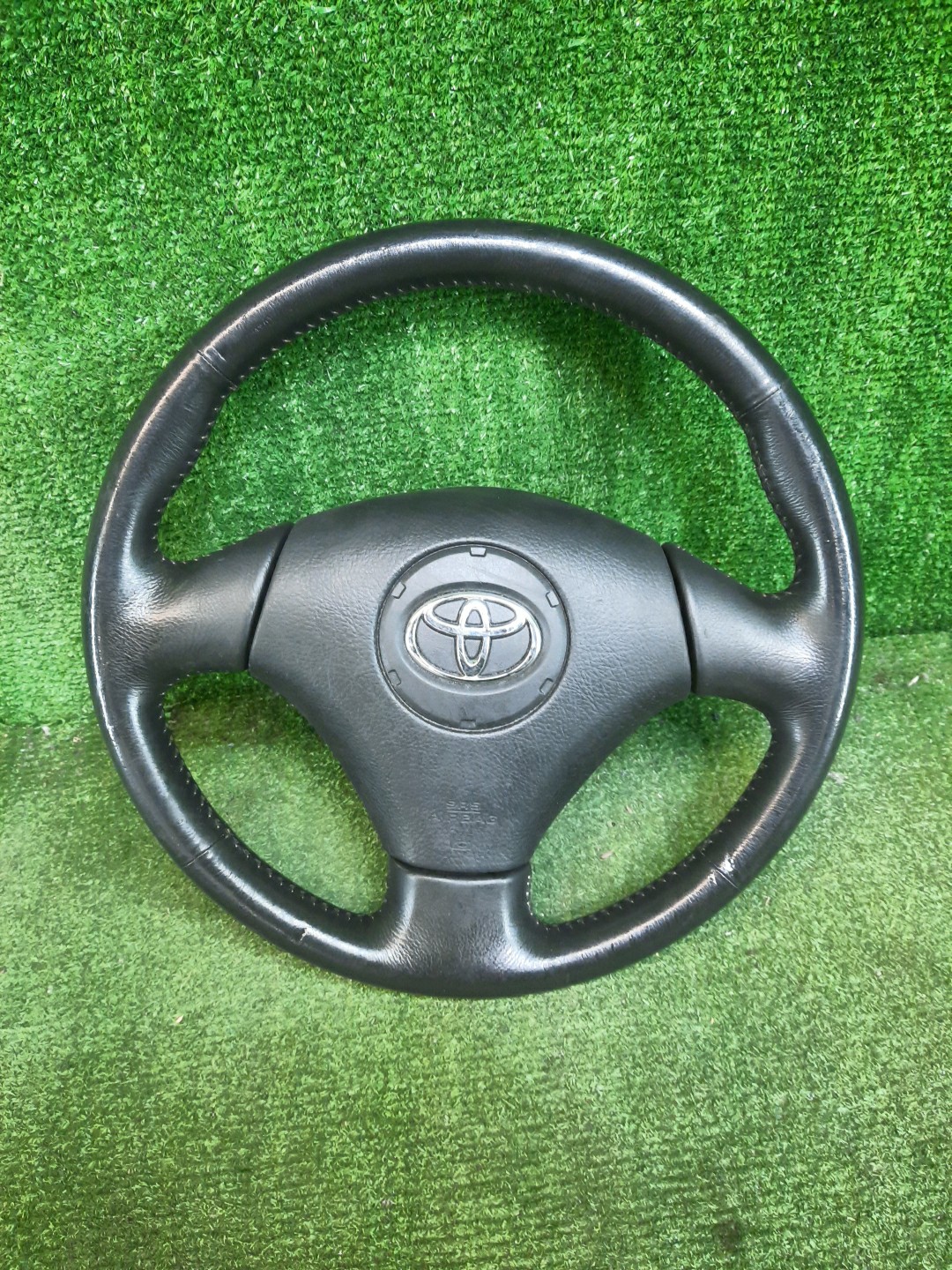 Руль TOYOTA COROLLA NZE121 1 ракурс