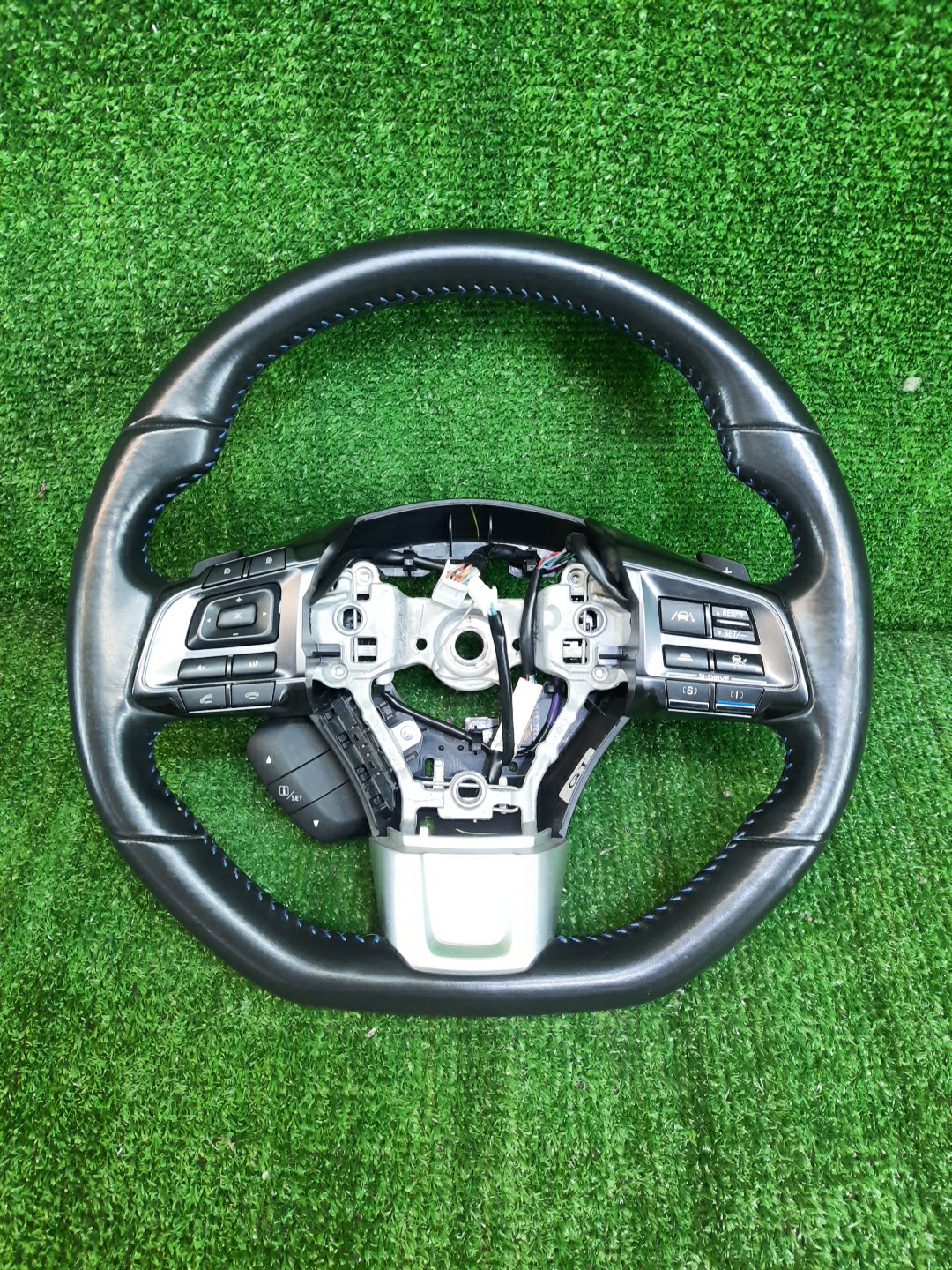 Руль SUBARU LEVORG VM4, VMG 1 ракурс Руль SUBARU LEVORG VM4, VMG 1 ракурс