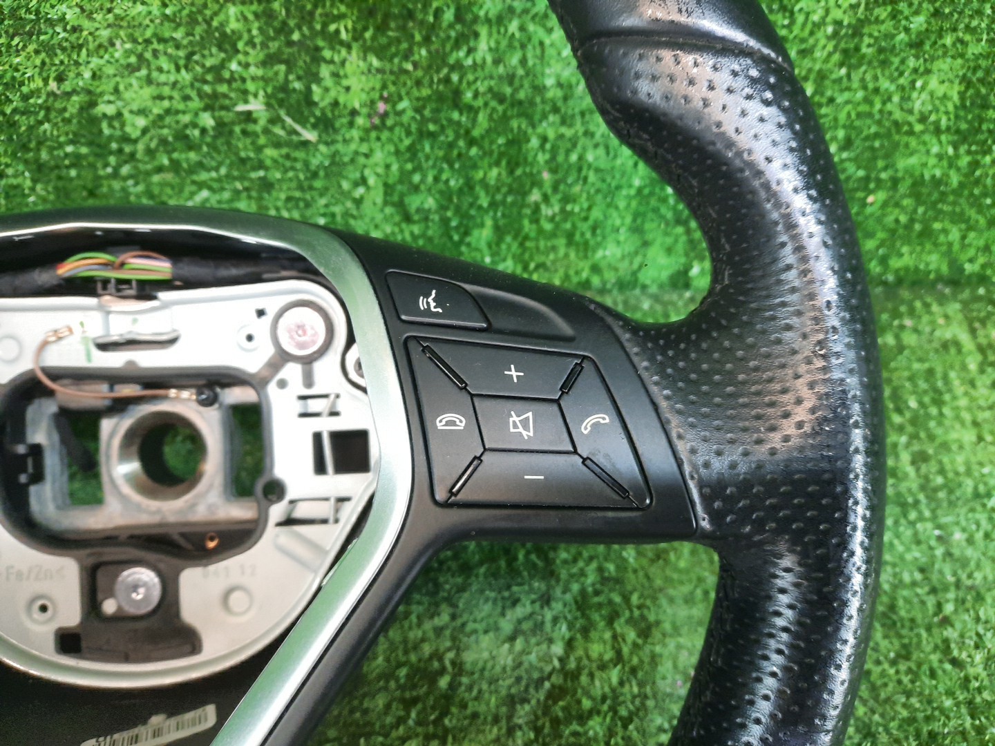 Руль MERCEDES-BENZ C-Class 204041, S204, 204248, 204241, 204254, W204.054, S204.254, 204249, 204049, W204.046, 204054, 204257, 204057, 204048, W204.048, W204.056, S204.256, 204047, 204077, 204052, 204277, 204247, 204252, 204507, W204.041, W204.047, W