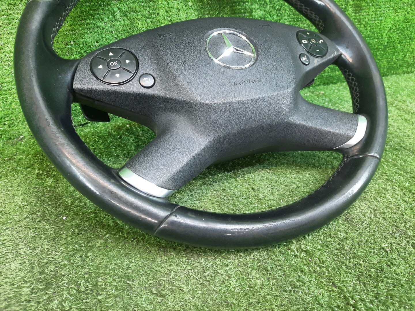 Руль MERCEDES-BENZ E-Class W212 4 ракурс