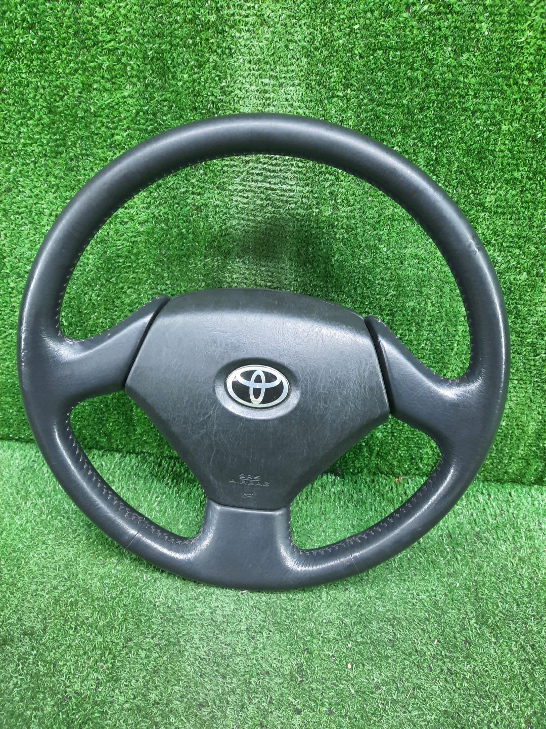 Руль TOYOTA VISTA, VISTA ARDEO ZZV50, AZV50, SV50, SV55, AZV55, ZZV50G, SV50G, SV55G, AZV50G, AZV55G 1 ракурс