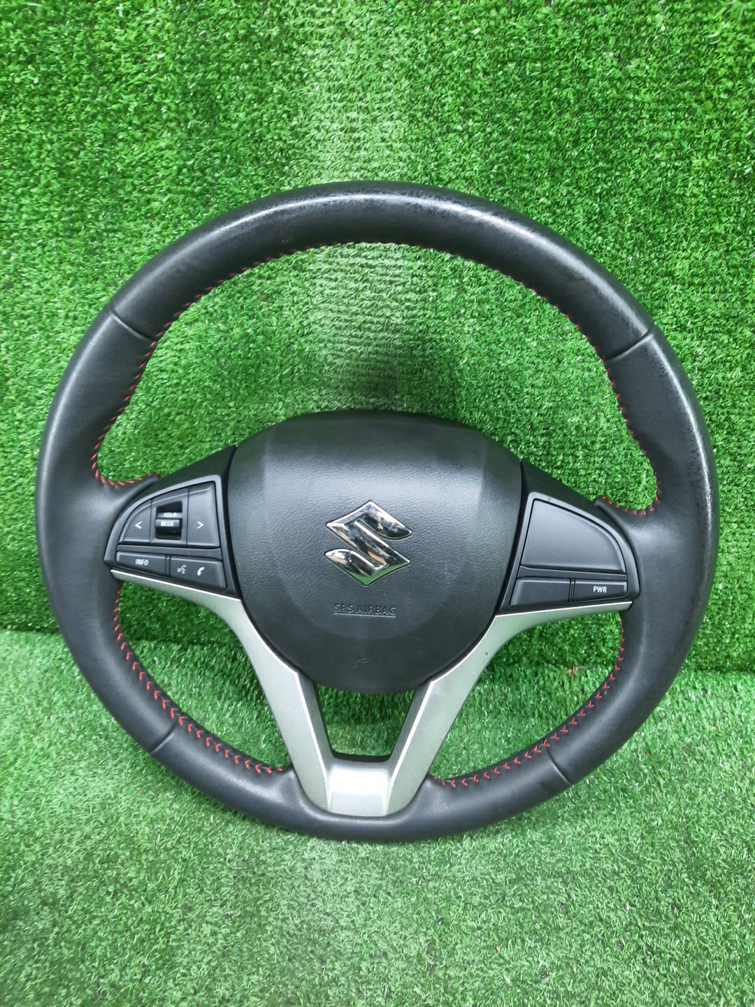 Руль SUZUKI SPACIA MK53S 1 ракурс