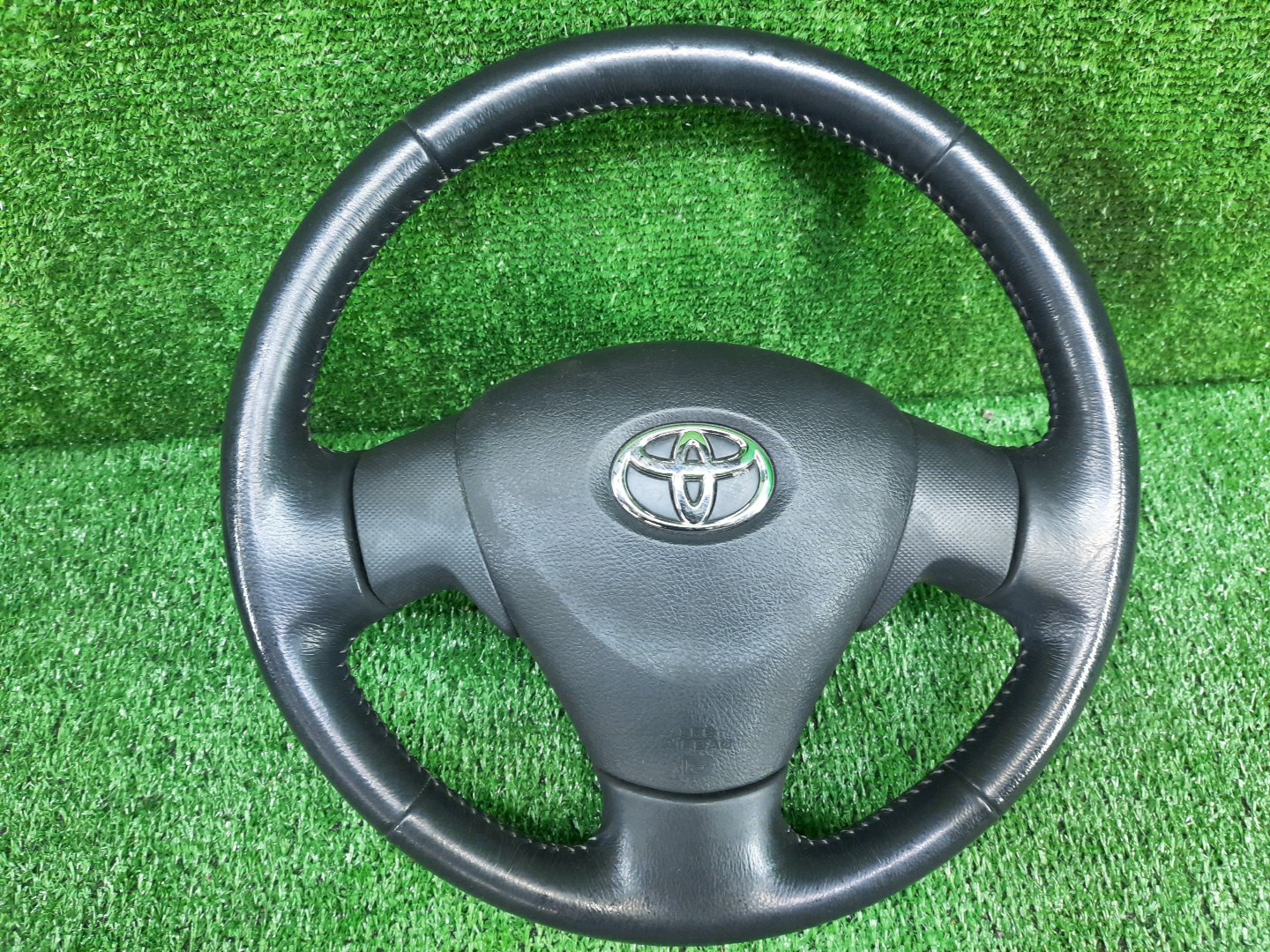 Руль TOYOTA AXIO, COROLLA FIELDER, COROLLA  AXIO, FIELDER NZE141, NZE144, ZRE142, ZRE144, ZRE144G, ZRE142G, NZE144G, NZE141G 1 ракурс