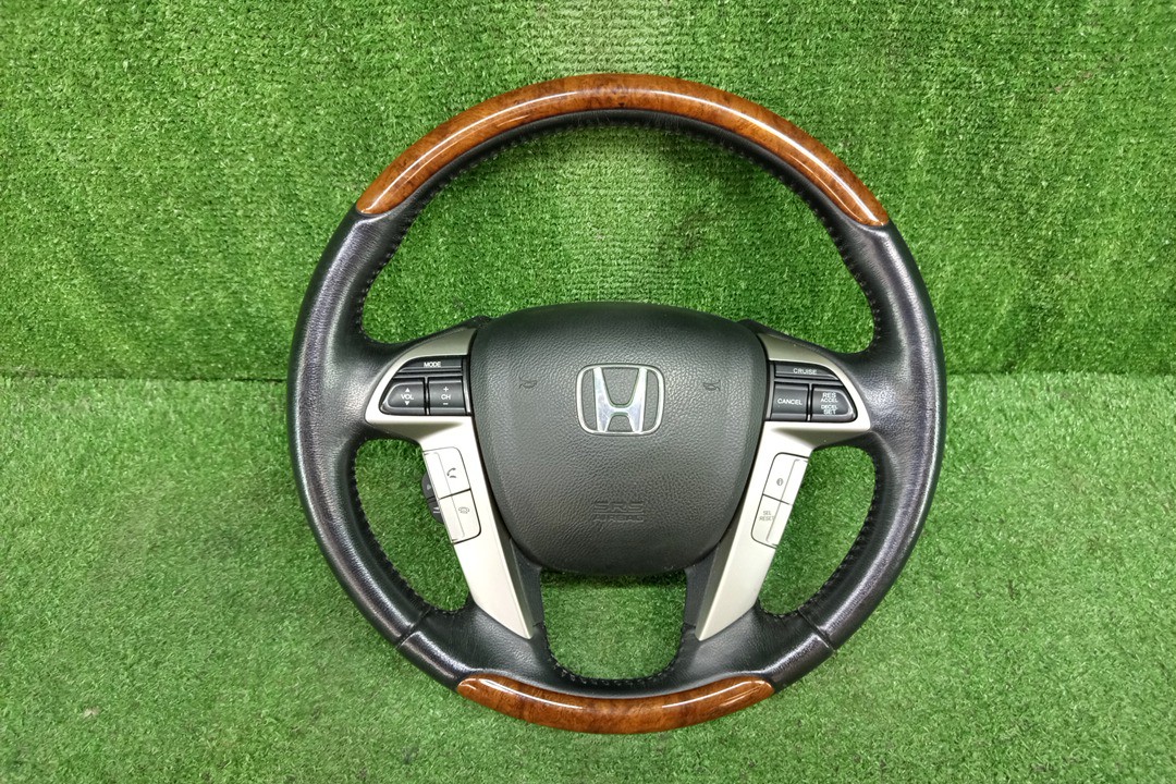 Руль HONDA INSPIRE CP3 1 ракурс