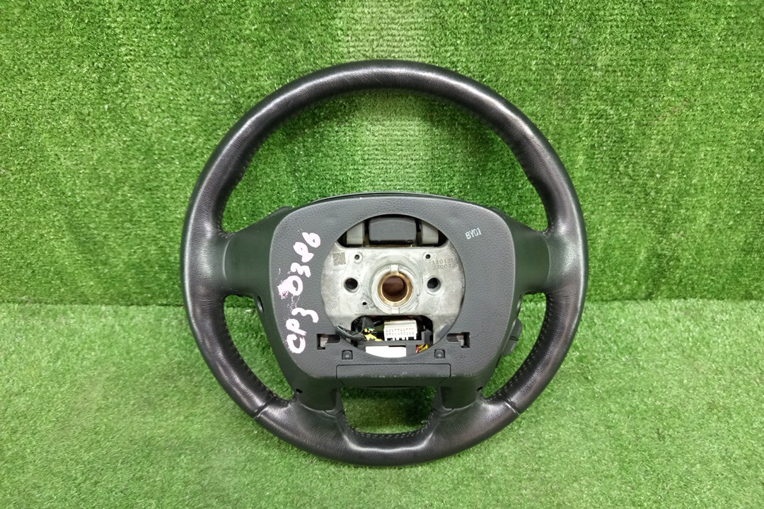 Руль HONDA INSPIRE CP3 4 ракурс