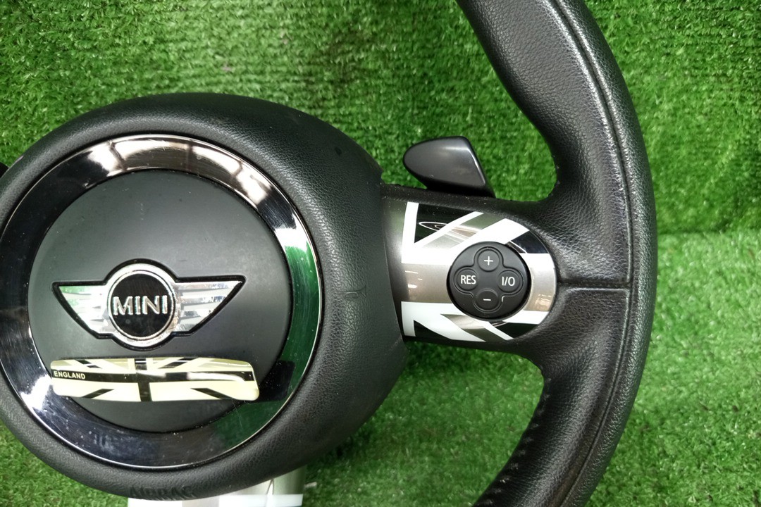 Руль MINI COUNTRYMAN R60 3 ракурс
