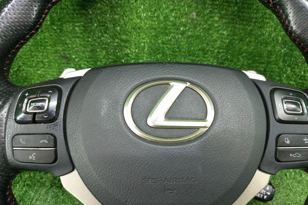 Руль LEXUS NX300H AYZ10 5 ракурс