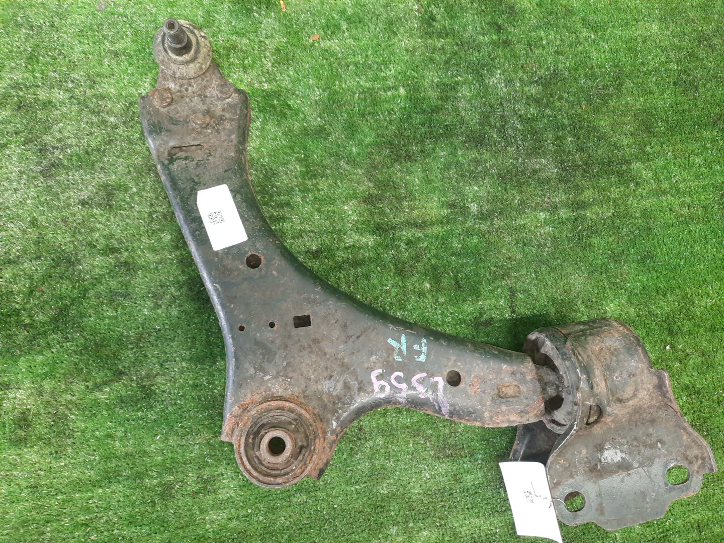 Рычаг правый передний LAND ROVER FREELANDER L359 B6324S 1 ракурс