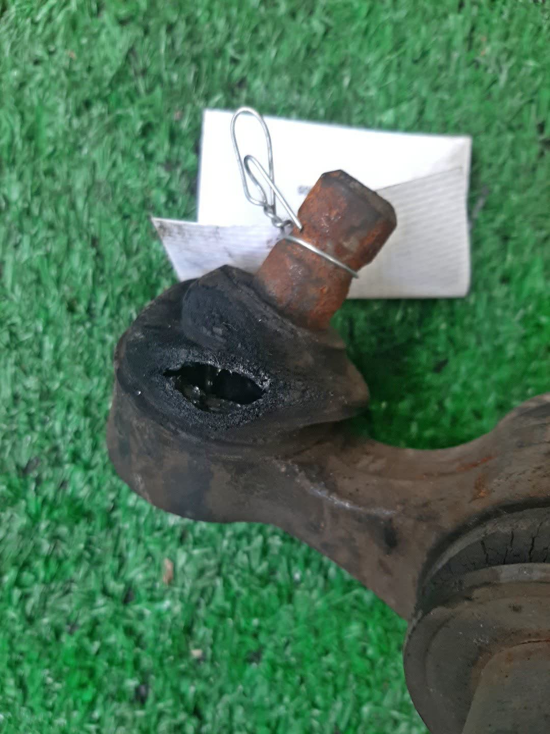 Рычаг правый передний MAZDA DEMIO DW5W B5 2 ракурс