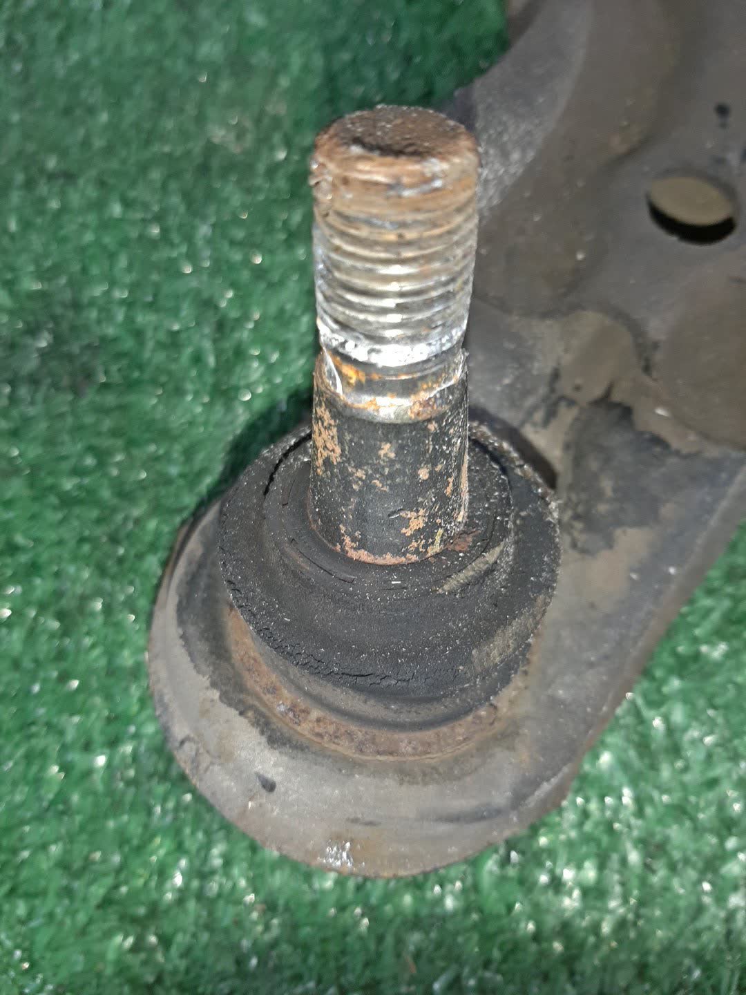 Рычаг правый передний NISSAN PULSAR N15 GA15DE 2 ракурс