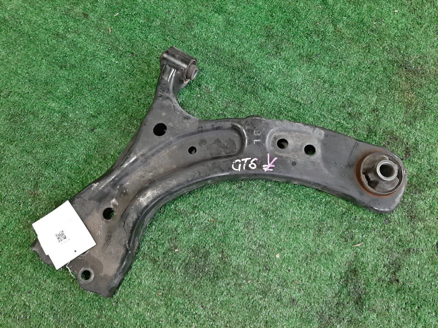 Рычаг левый передний SUBARU IMPREZA GK6, GK7, GK3, GK2, GT3, GT2, GT6, GT7 FB20 1 ракурс