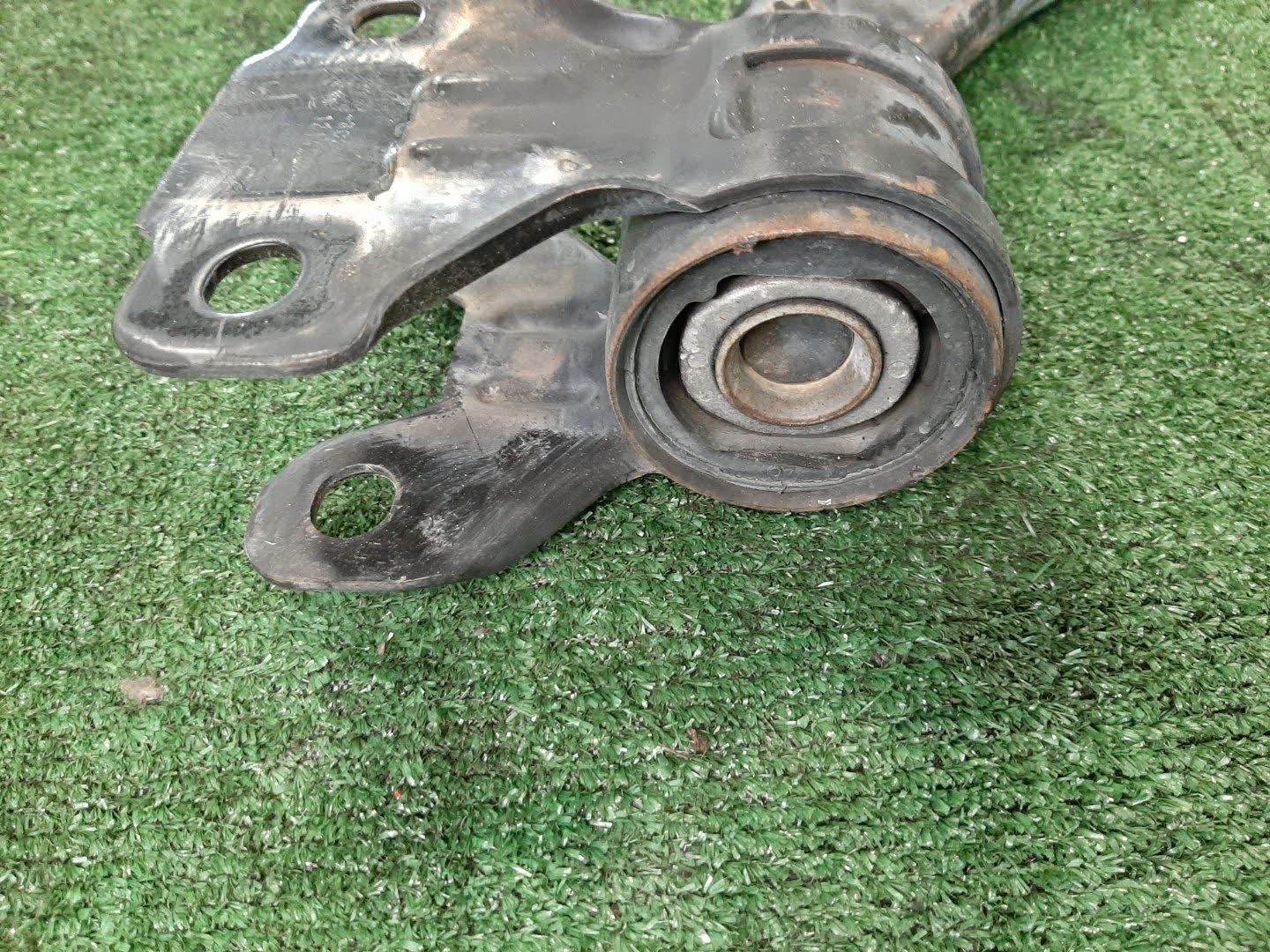 Рычаг правый передний MAZDA AXELA, MAZDA 3, 3 BL6FJ, BLEFW, BL5FP, BLEAP, BLEFP, BLFFP, BL3FW, BL5FW, BLEAW, BLFFW, BL LF-VE 3 ракурс