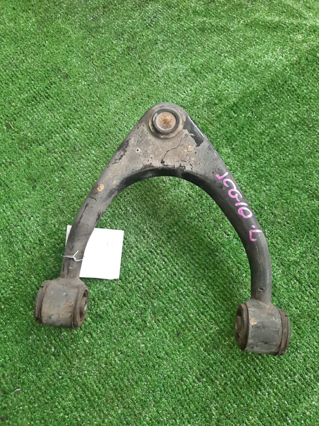 Рычаг левый передний TOYOTA PROGRES JCG10 1JZ-GE 1 ракурс