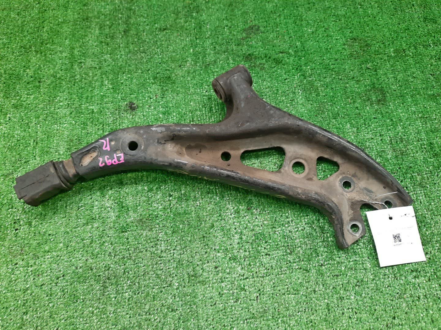 Рычаг правый передний TOYOTA STARLET EP91 4E-FE 1 ракурс