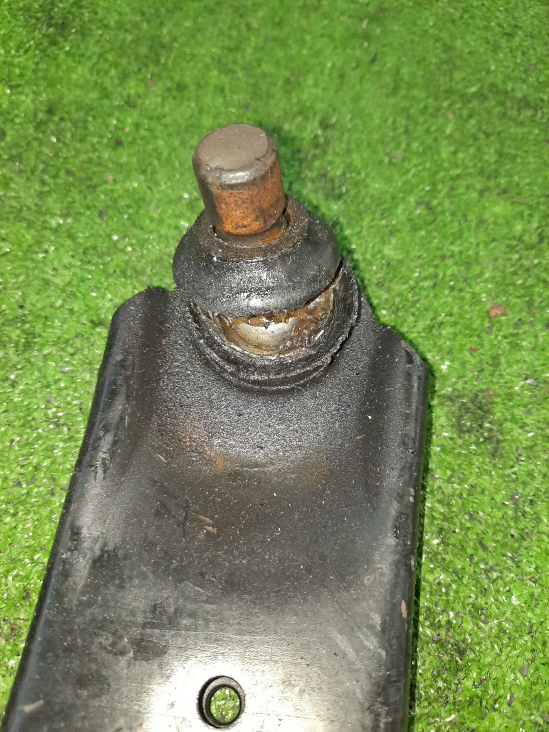 Рычаг правый передний MAZDA AXELA, MAZDA 3, 3 BL6FJ, BLEFW, BL5FP, BLEAP, BLEFP, BLFFP, BL3FW, BL5FW, BLEAW, BLFFW, BL Z6 2 ракурс