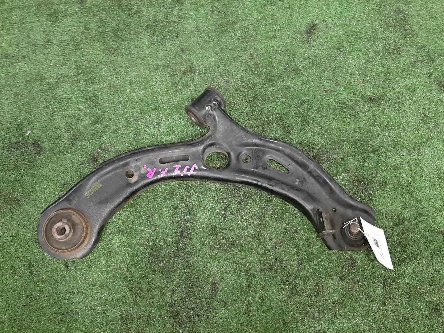 Рычаг правый передний HONDA N-VAN JJ1 S07B 1 ракурс