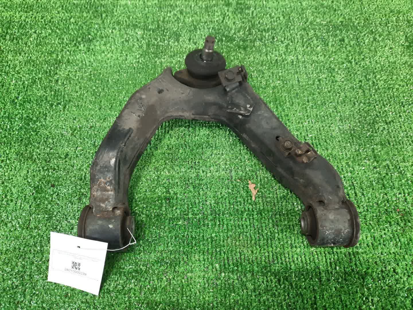 Рычаг правый передний MITSUBISHI PAJERO V75W, V65W, V78W, V73W, V63W, V68W 6G74, 4M41T, 6G72 1 ракурс