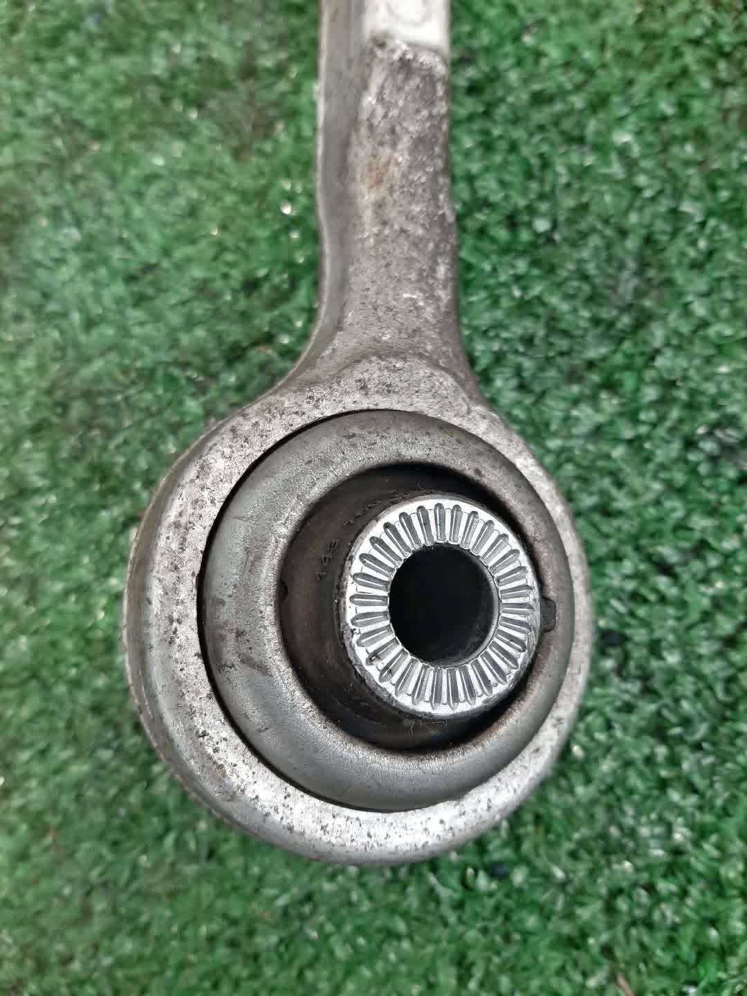 Рычаг левый передний BMW 320d, 335i, 318d, 330d, 335d, 316d, 3-Series, 328i, 320i, 316i F30, F31 N20B20B 3 ракурс