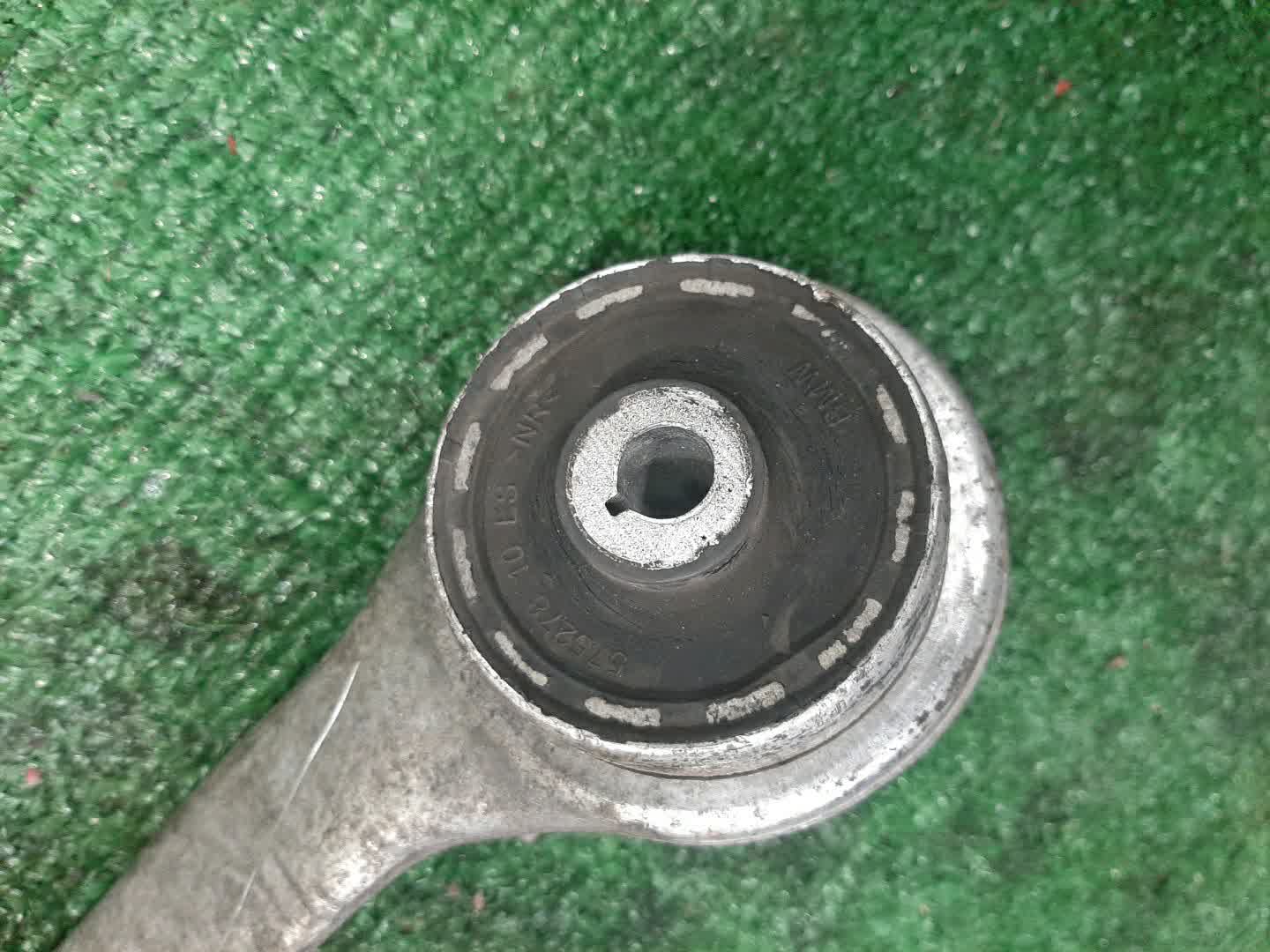 Рычаг левый передний BMW 320d, 335i, 318d, 330d, 335d, 316d, 3-Series, 328i, 320i, 316i F30, F31 N20B20B 2 ракурс