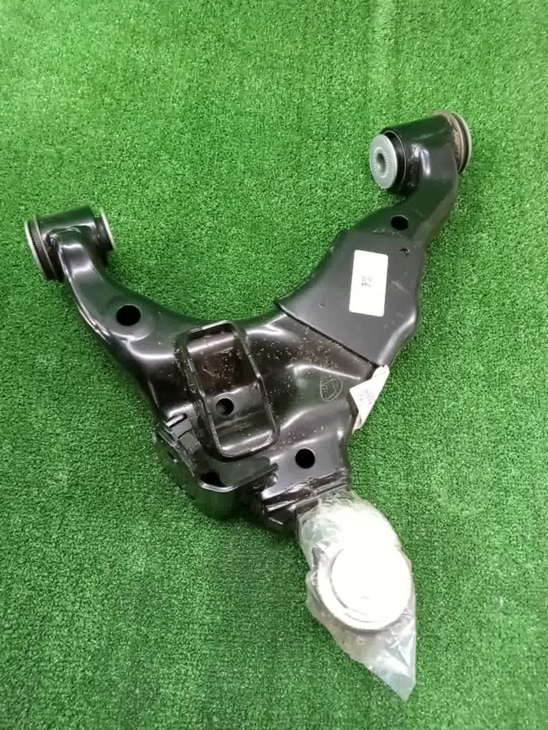 Рычаг левый передний TOYOTA LAND CRUISER PRADO GRJ150 1GR-FE 48069-60051 1 ракурс