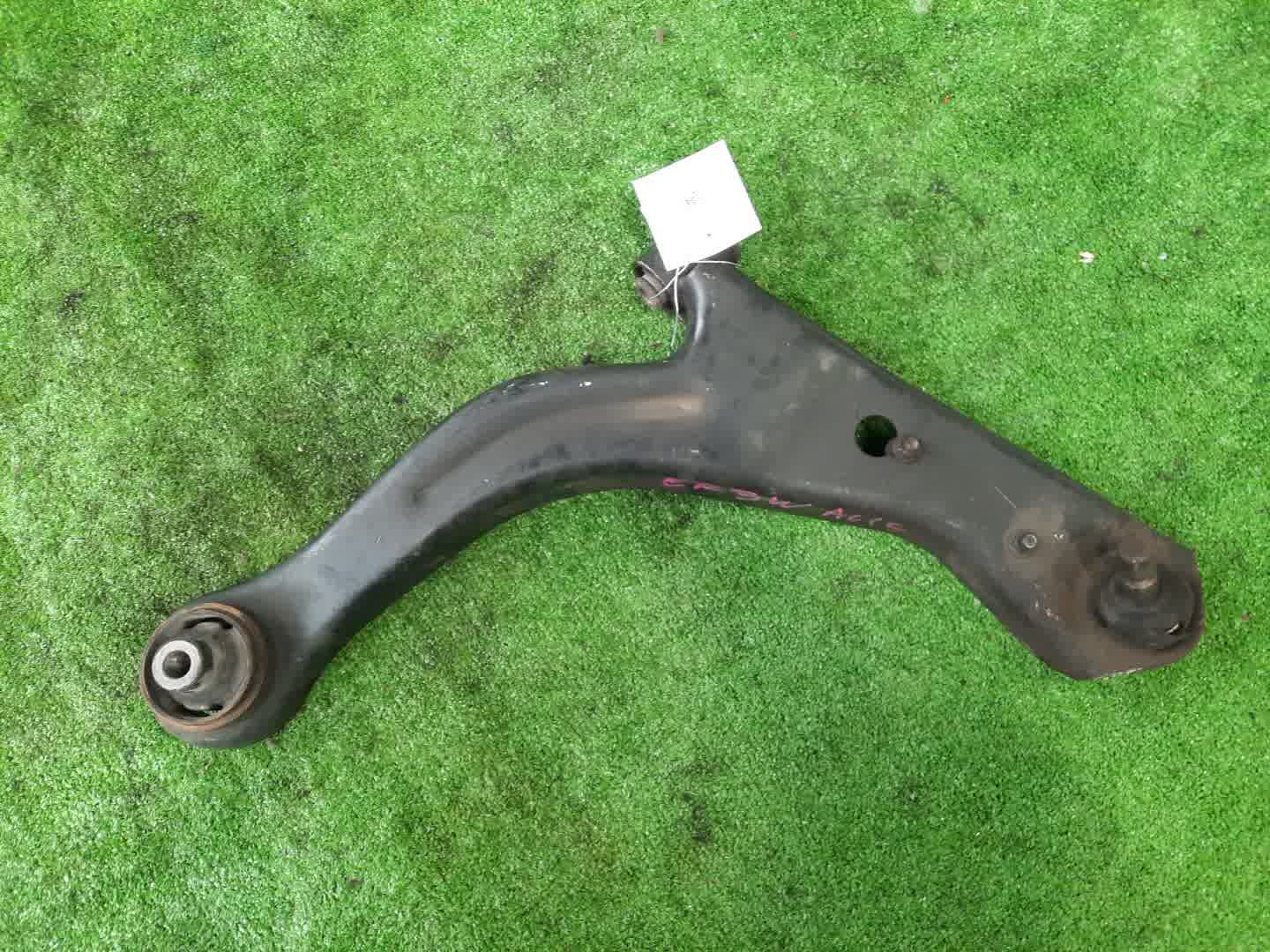 Рычаг правый передний MAZDA TRIBUTE EP3W L3-DE 1 ракурс