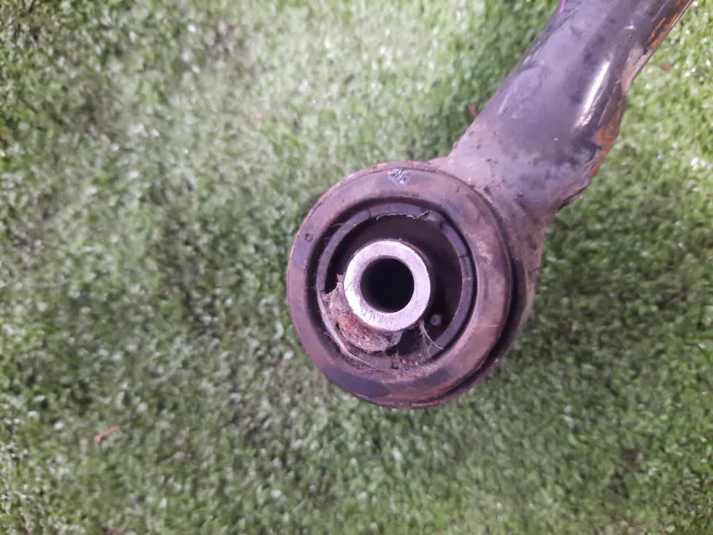 Рычаг левый передний TOYOTA PROGRES JCG10 1JZ-GE 4 ракурс
