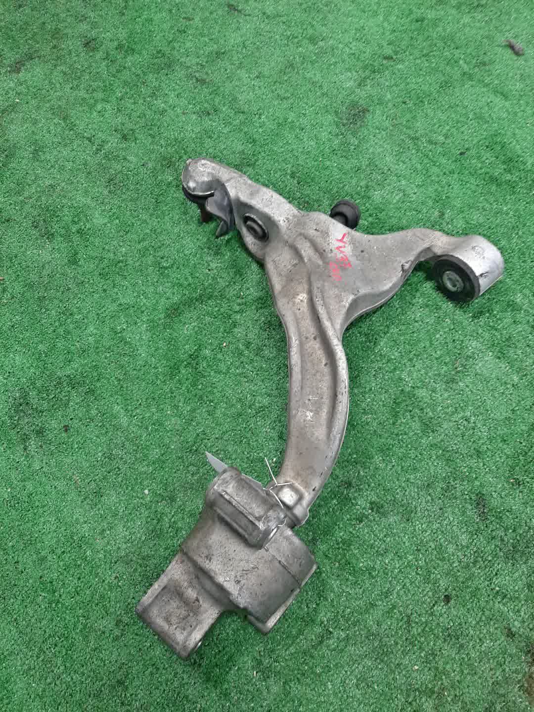 Рычаг левый передний NISSAN SKYLINE, Q50 RV37, HV37, YV37, ZV37, V37 VR30DDTT, VQ35HR, 274A, 274930 1 ракурс