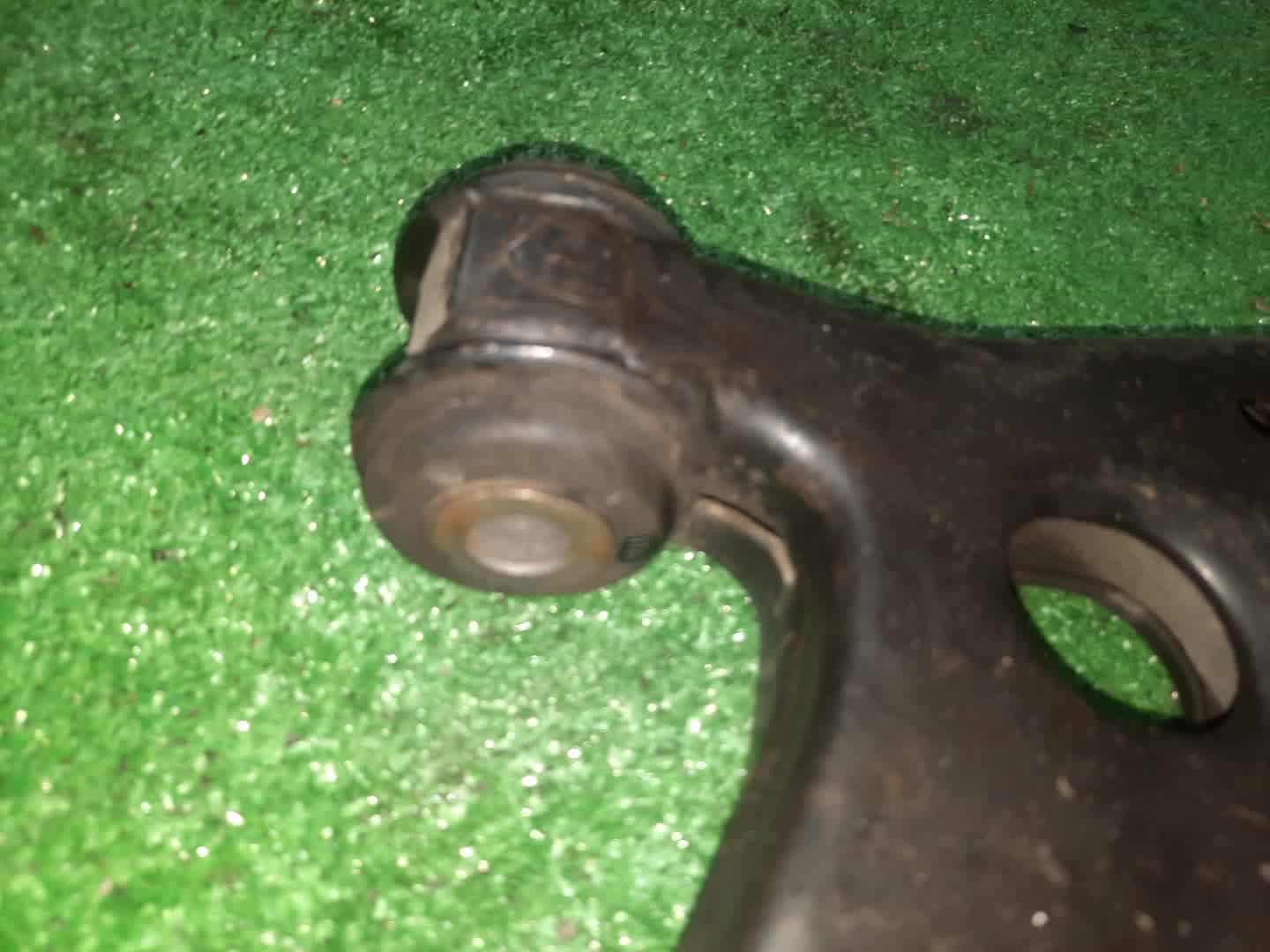 Рычаг правый передний MAZDA AXELA, MAZDA 3, 3 BL6FJ, BLEFW, BL5FP, BLEAP, BLEFP, BLFFP, BL3FW, BL5FW, BLEAW, BLFFW, BL ZY-VE 2 ракурс