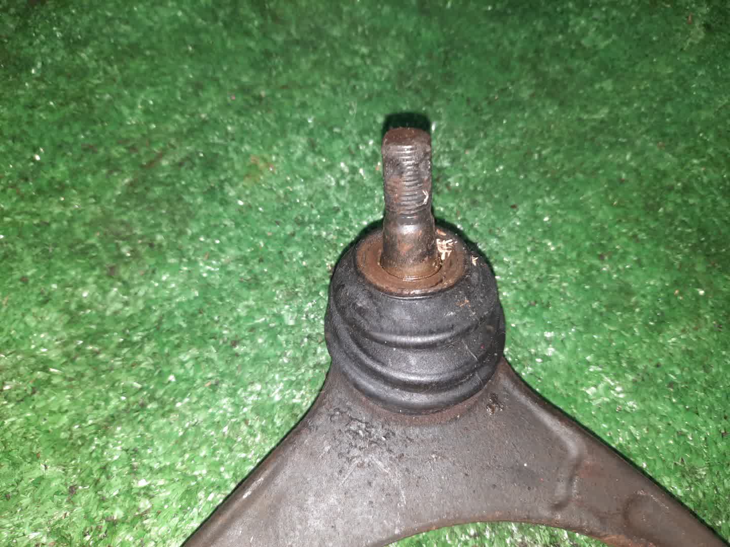 Рычаг левый передний TOYOTA ARISTO, CROWN MAJESTA JZS160, JZS147, JZS161, JZS177, JZS155, UZS157, UZS171, UZS151, UZS175 2JZ-GE, 2JZ-GTE, 2JZ-FSE, 1UZ-FE 3 ракурс