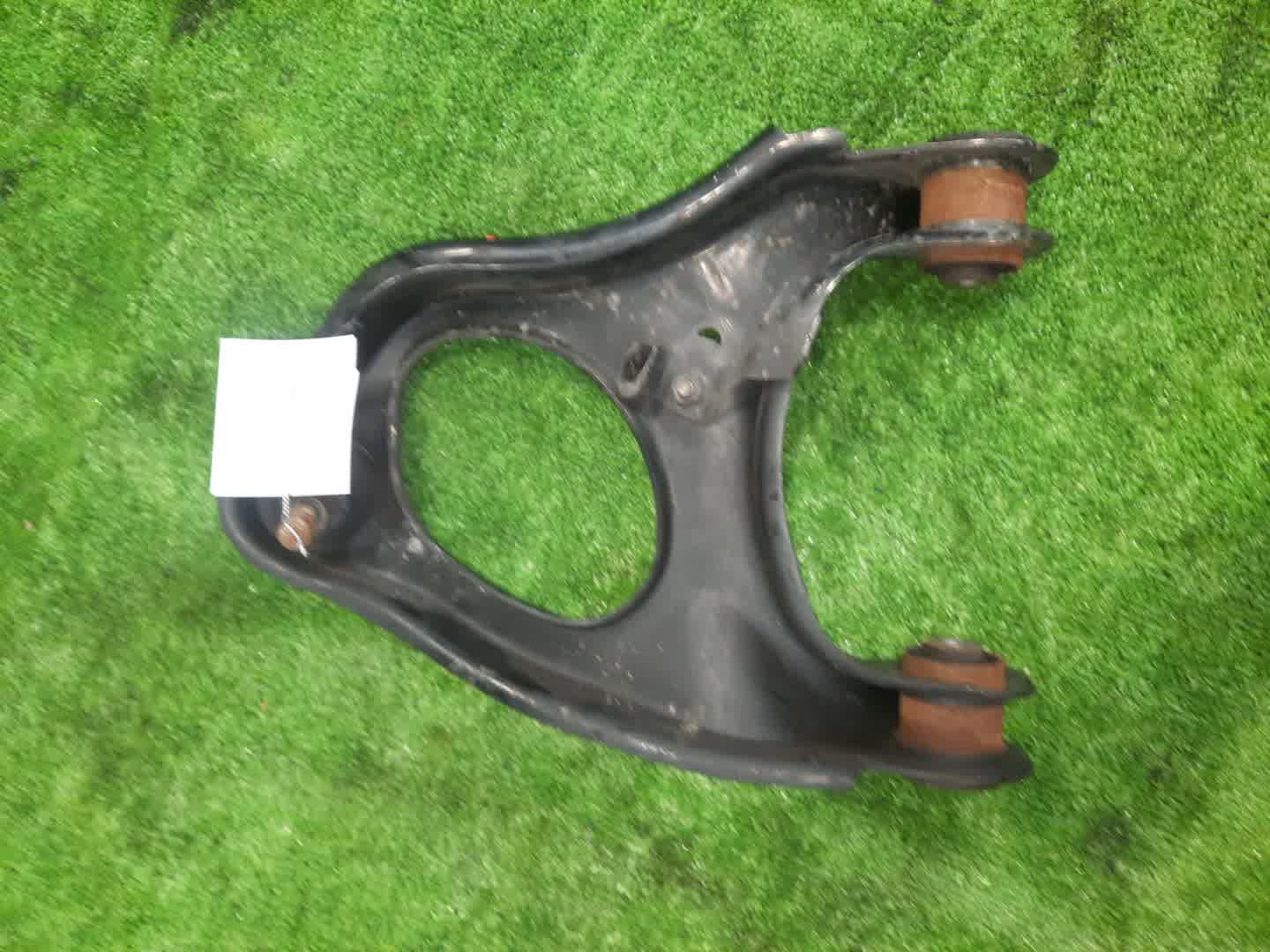 Рычаг правый задний HONDA INSPIRE CP3 J35A 1 ракурс