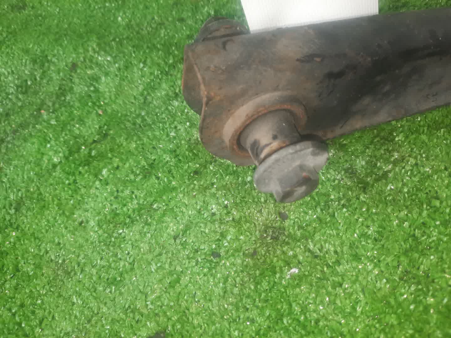 Рычаг левый задний MITSUBISHI GALANT, LEGNUM EA1A, EA7A, EC1A, EC7A, EC3A, EC5A, EA3A, EC1W, EC5W, EA1W, EA3W, EA4W, EC3W, EC4W, EC7W, EA5W, EA7W 4G93 3 ракурс