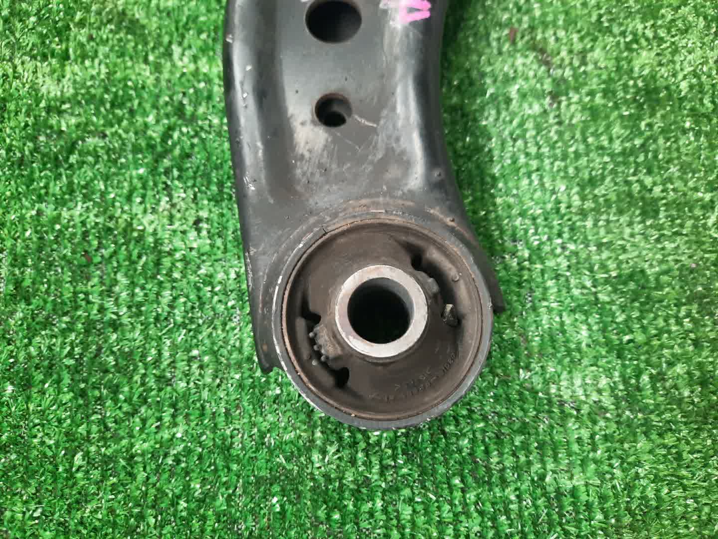 Рычаг правый передний TOYOTA THOR, JUSTY, TANK, ROOMY M910S, M900S, M900F, M910F, M910A, M900A 1KR-VET 4 ракурс