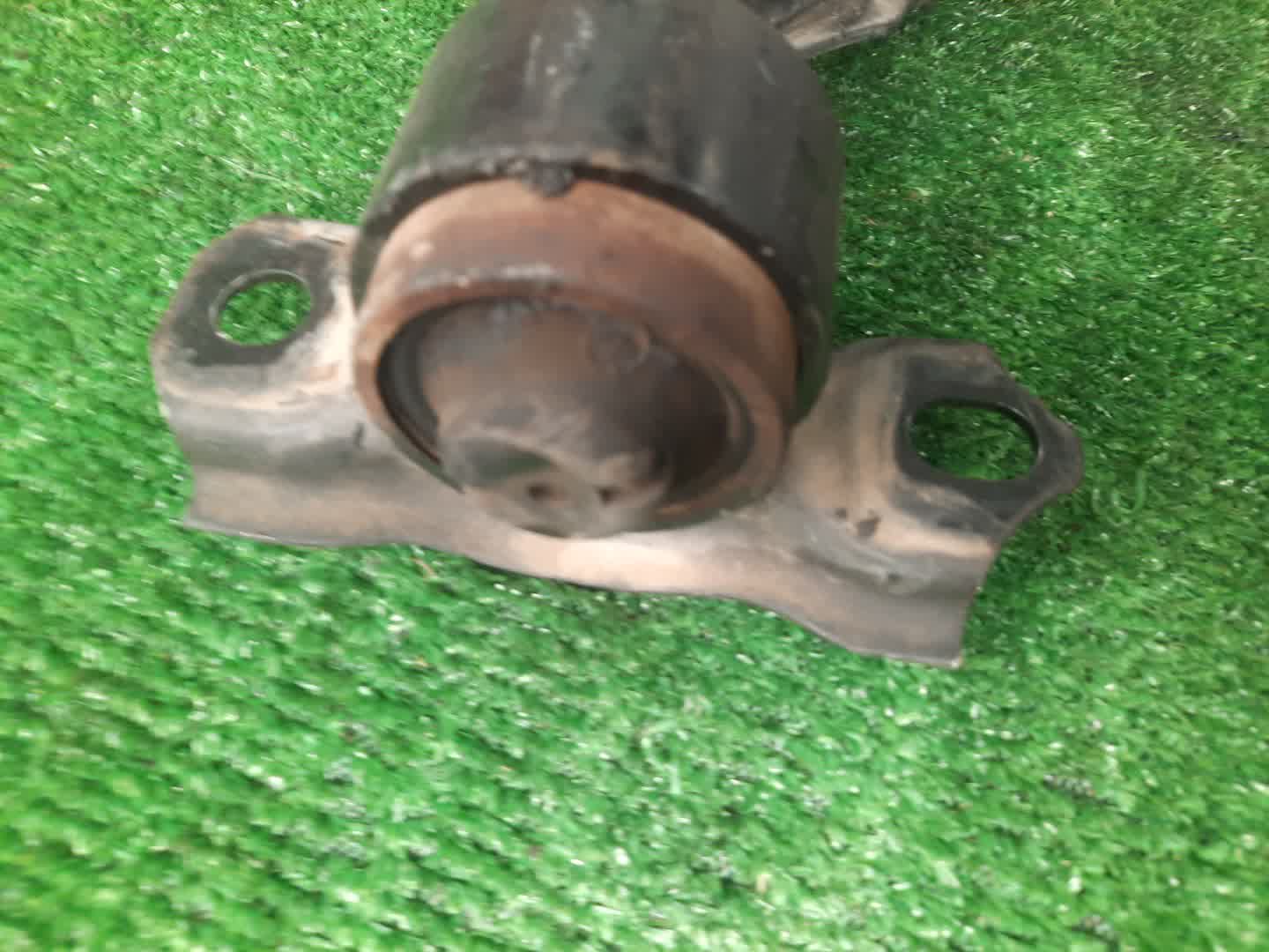 Рычаг правый передний NISSAN BLUEBIRD, PRIMERA SU14, QU14, HU14, EU14, P11, WP11, QP11, HP11, WQP11, WHP11 CD20E, QG18DE, QG18DD, SR20DE, SR20VE, SR18DE 3 ракурс