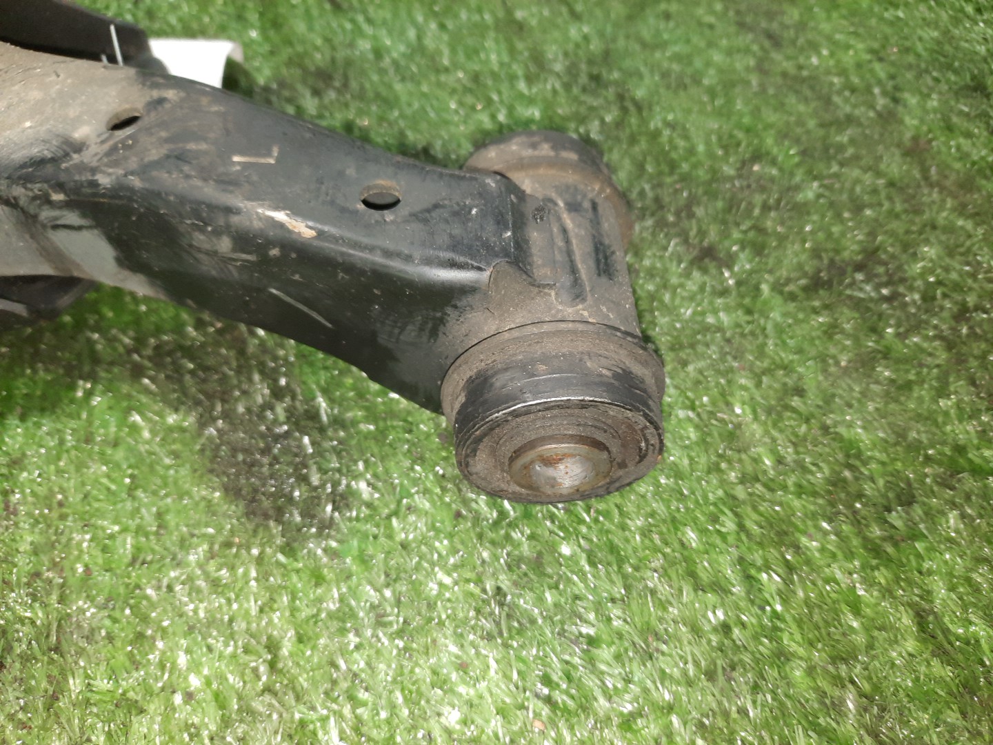 Рычаг левый передний NISSAN BLUEBIRD, PRIMERA SU14, QU14, HU14, EU14, P11, WP11, QP11, HP11, WQP11, WHP11 CD20E, QG18DE, QG18DD, SR20DE, SR20VE, SR18DE 3 ракурс