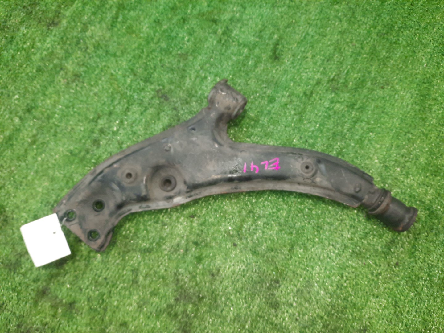 Рычаг правый передний TOYOTA CORSA EL41 4E-FE 3 ракурс