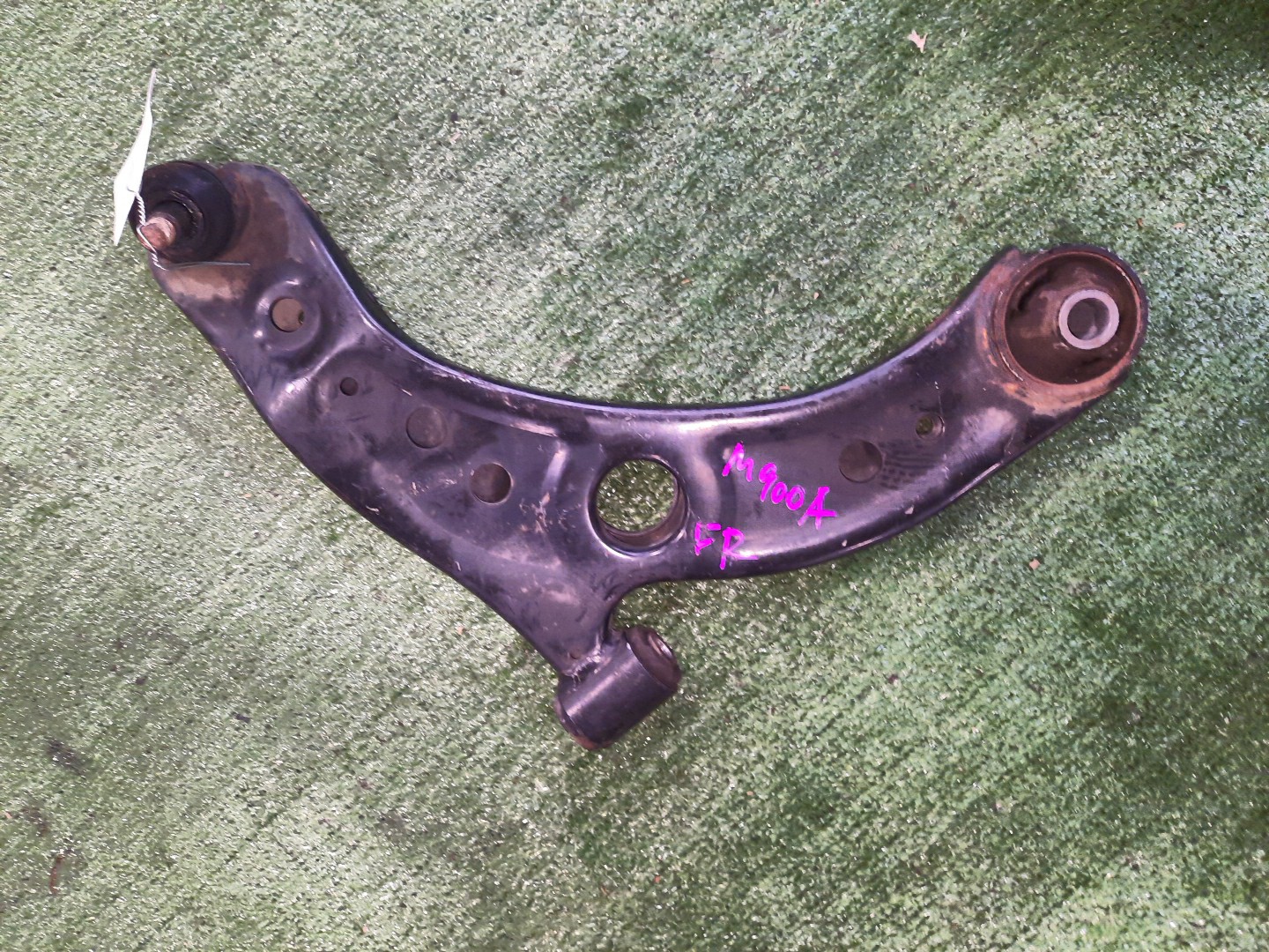 Рычаг правый передний TOYOTA THOR, JUSTY, TANK, ROOMY M910S, M900S, M900F, M910F, M910A, M900A 1KR-FE 1 ракурс