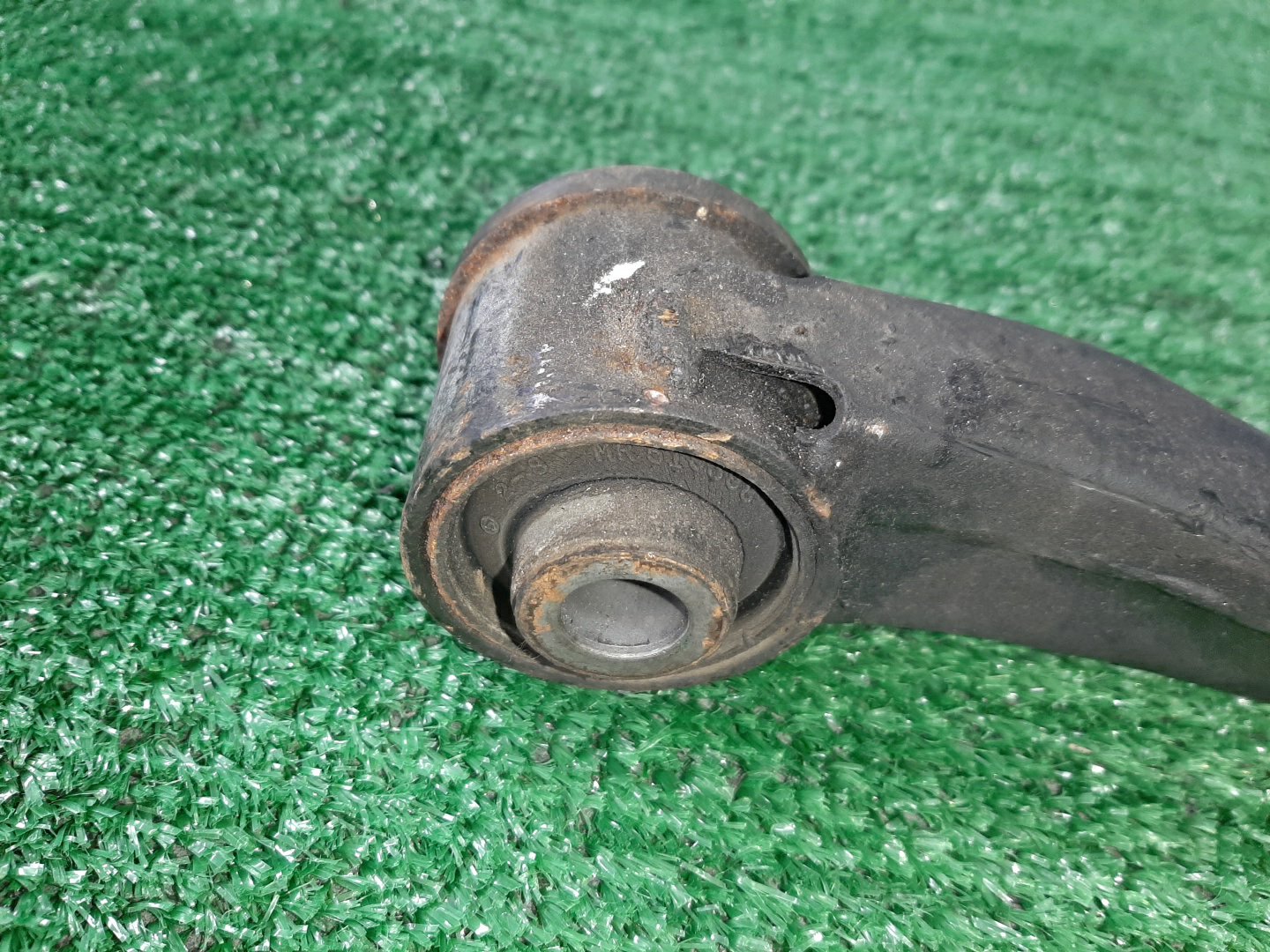 Рычаг левый передний MITSUBISHI PAJERO V75W, V65W, V78W, V73W, V63W, V68W 6G74, 4M41T, 6G72 2 ракурс