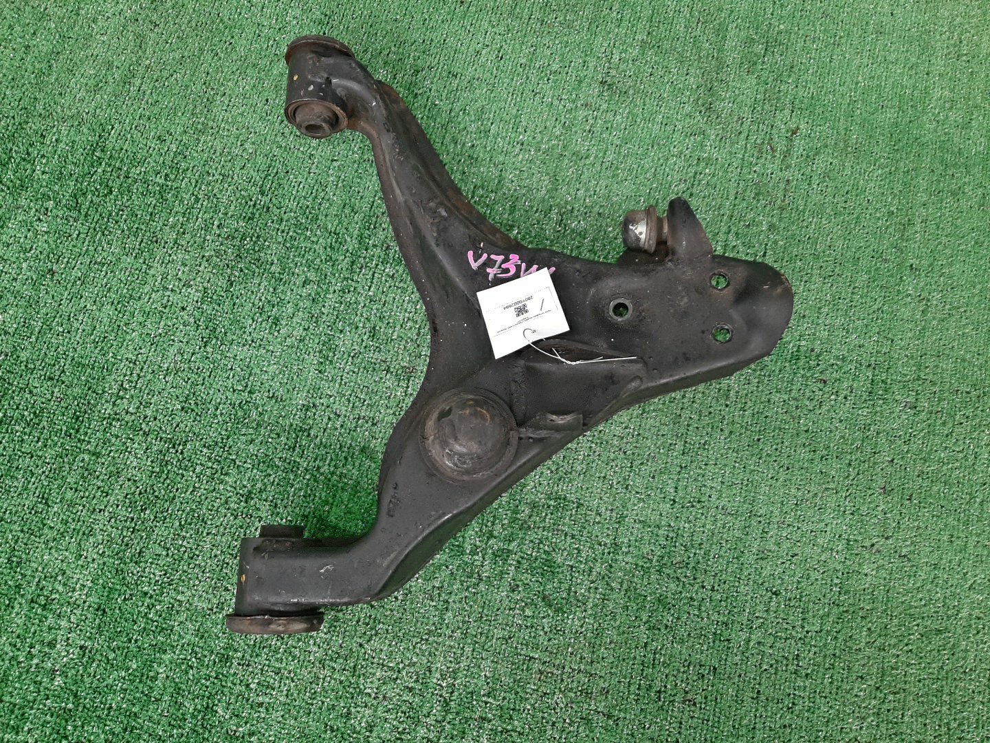 Рычаг правый передний MITSUBISHI PAJERO V63W, V68W, V75W, V65W, V78W, V73W 6G72, 4M41T, 6G74 1 ракурс