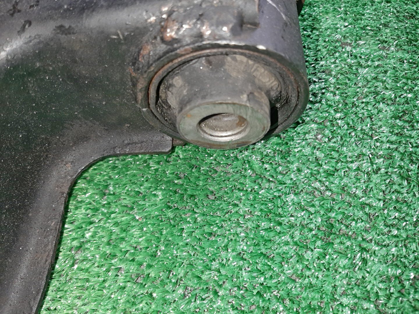 Рычаг правый передний MITSUBISHI PAJERO V63W, V68W, V75W, V65W, V78W, V73W 6G72, 4M41T, 6G74 3 ракурс