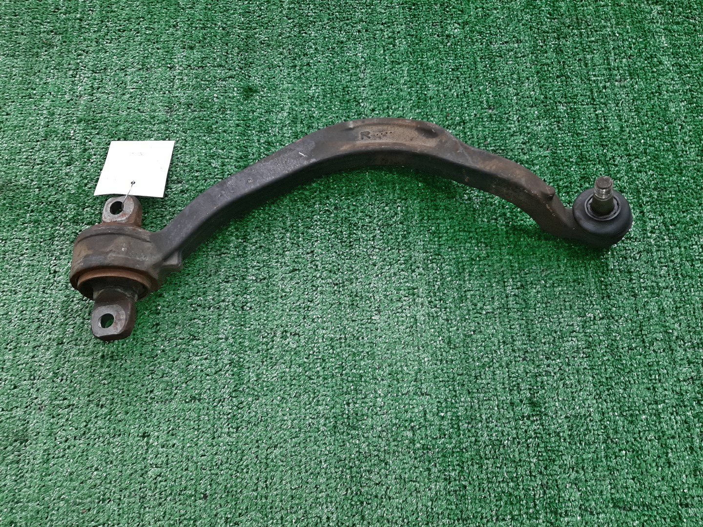 Рычаг правый передний MITSUBISHI GALANT, LEGNUM EA1A, EA7A, EC1A, EC7A, EC3A, EC5A, EA3A, EC1W, EC5W, EA1W, EA3W, EA4W, EC3W, EC4W, EC7W, EA5W, EA7W 4G93 1 ракурс Рычаг правый передний MITSUBISHI GALANT, LEGNUM EA1A, EA7A, EC1A, EC7A, EC3A, EC5A, EA3A, EC1W, EC5W, EA1W, EA3W, EA4W, EC3W, EC4W, EC7W, EA5W, EA7W 4G93 1 ракурс