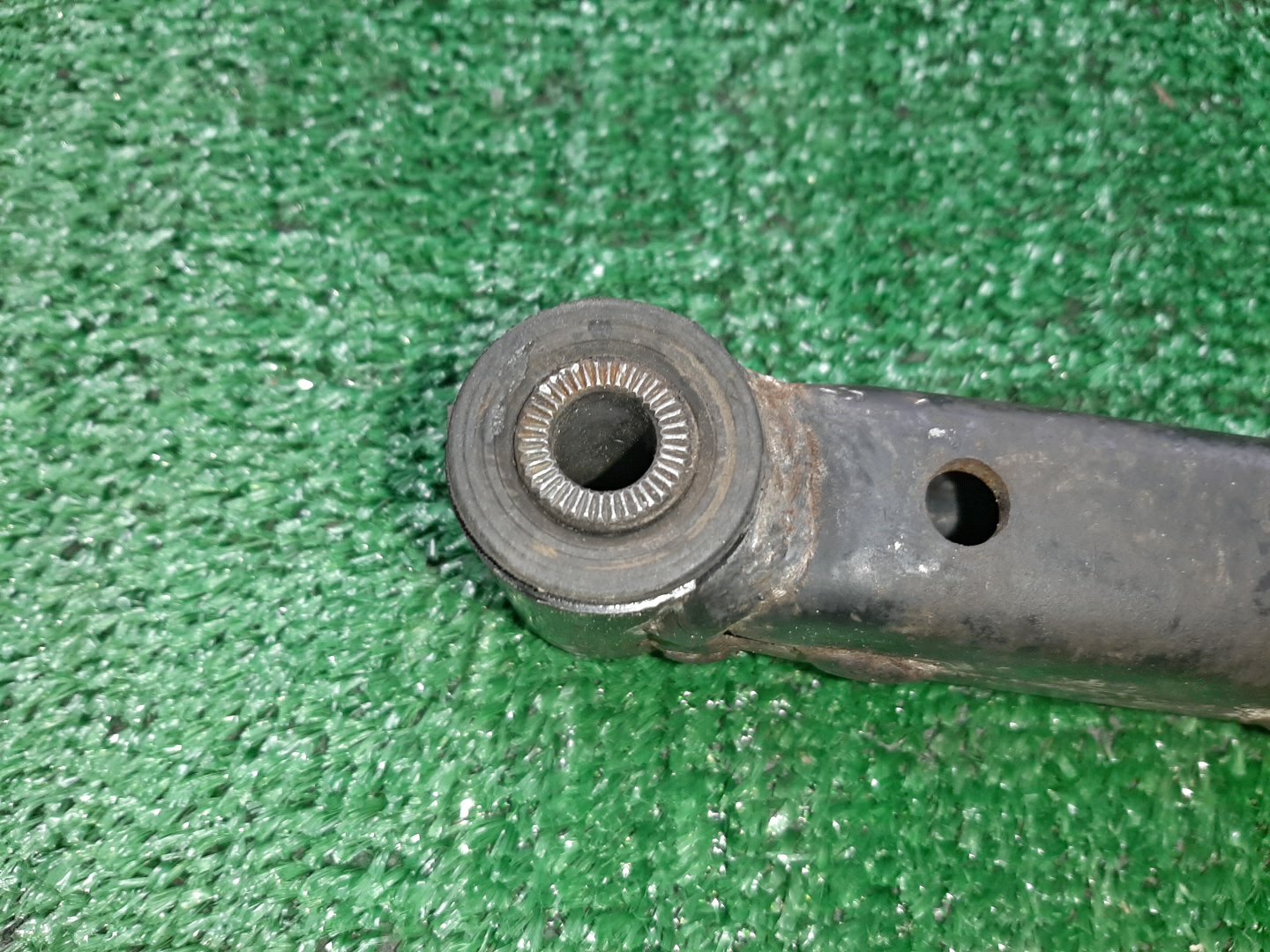 Рычаг правый передний CHEVROLET MW ME34S M13A 2 ракурс