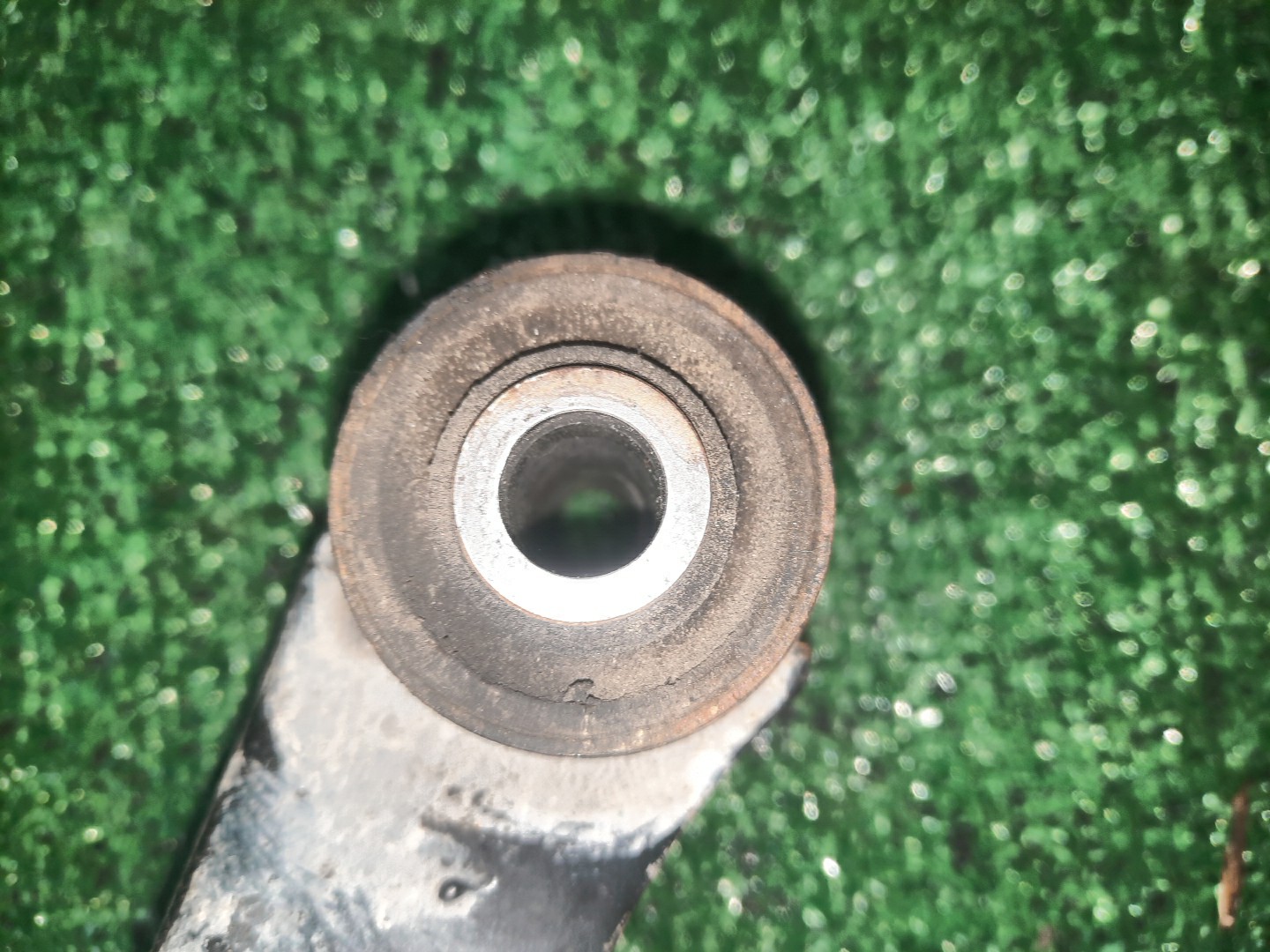 Рычаг правый передний NISSAN BLUEBIRD, PRIMERA SU14, QU14, HU14, EU14, P11, WP11, QP11, HP11, WQP11, WHP11 CD20E, QG18DE, QG18DD, SR20DE, SR20VE, SR18DE 3 ракурс